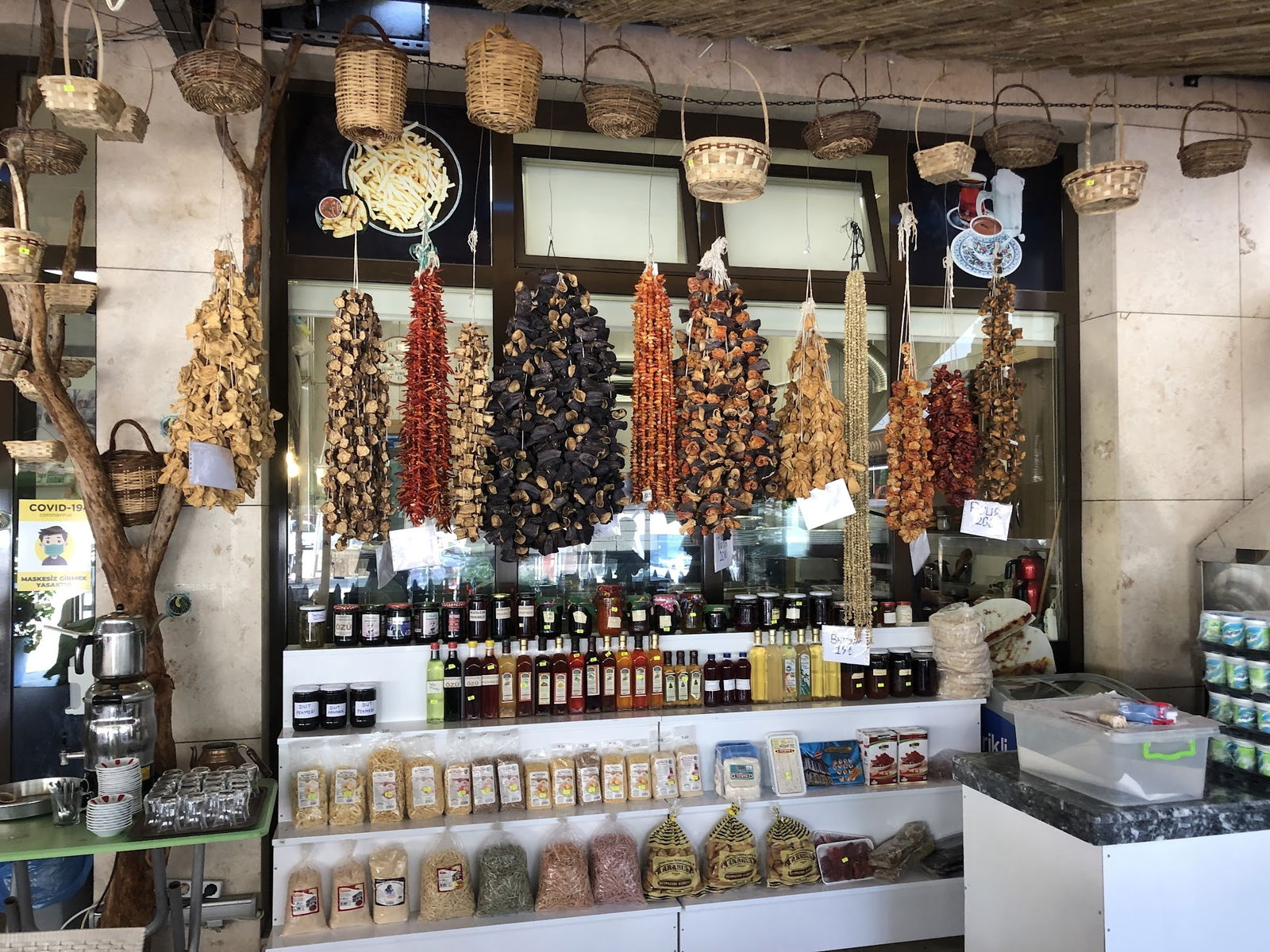 Tarihi Hanlarönü Çorba & Kahvaltı Ev Yemekleri