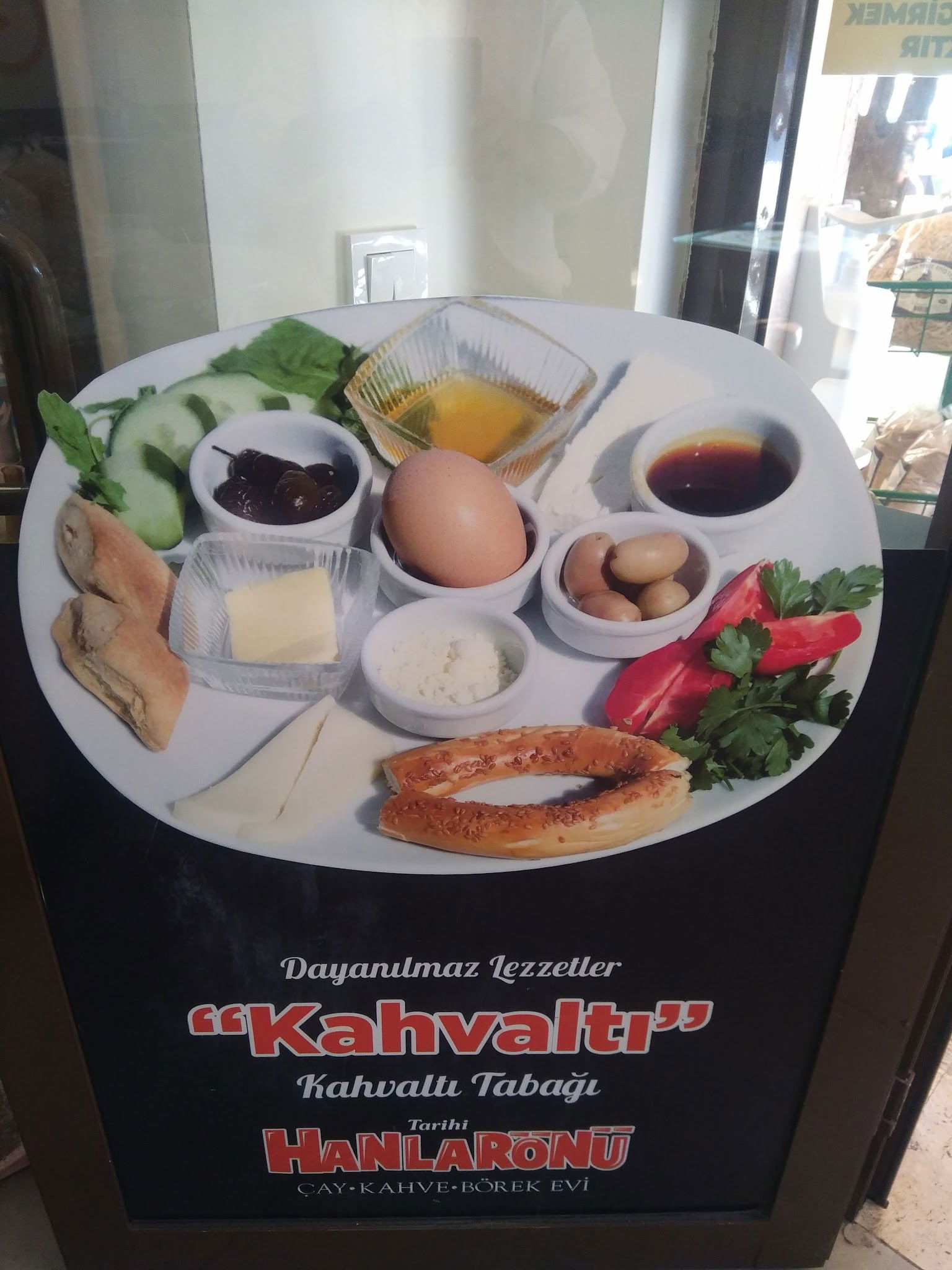 Tarihi Hanlarönü Çorba & Kahvaltı Ev Yemekleri