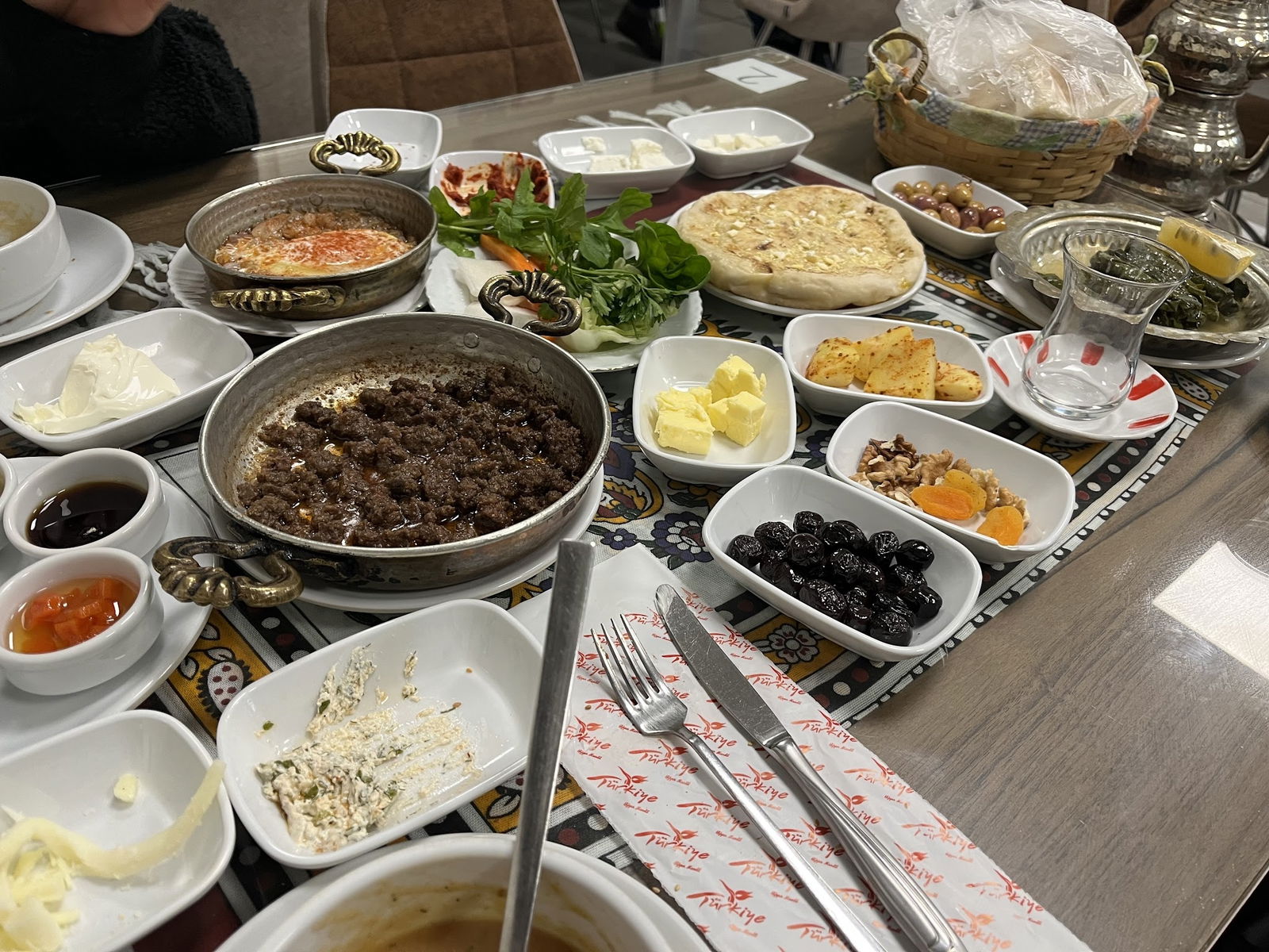 Tarihi Hanlarönü Çorba & Kahvaltı Ev Yemekleri