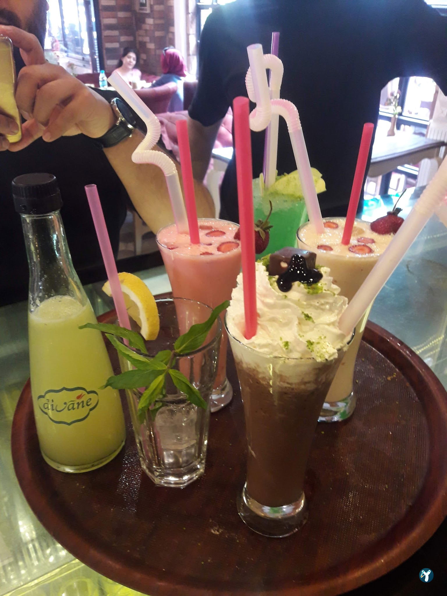Divane Coffeehouses