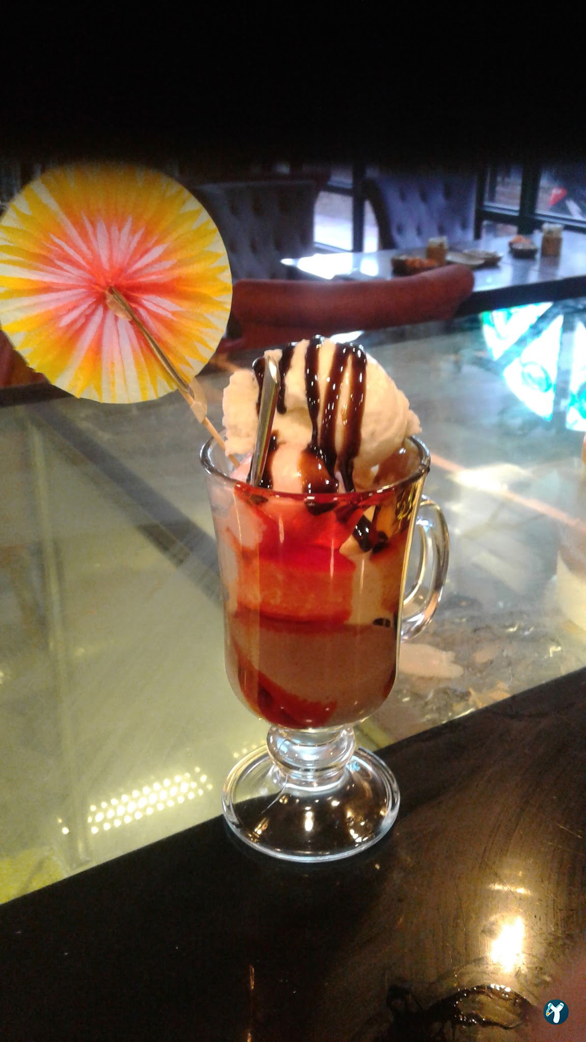Divane Coffeehouses