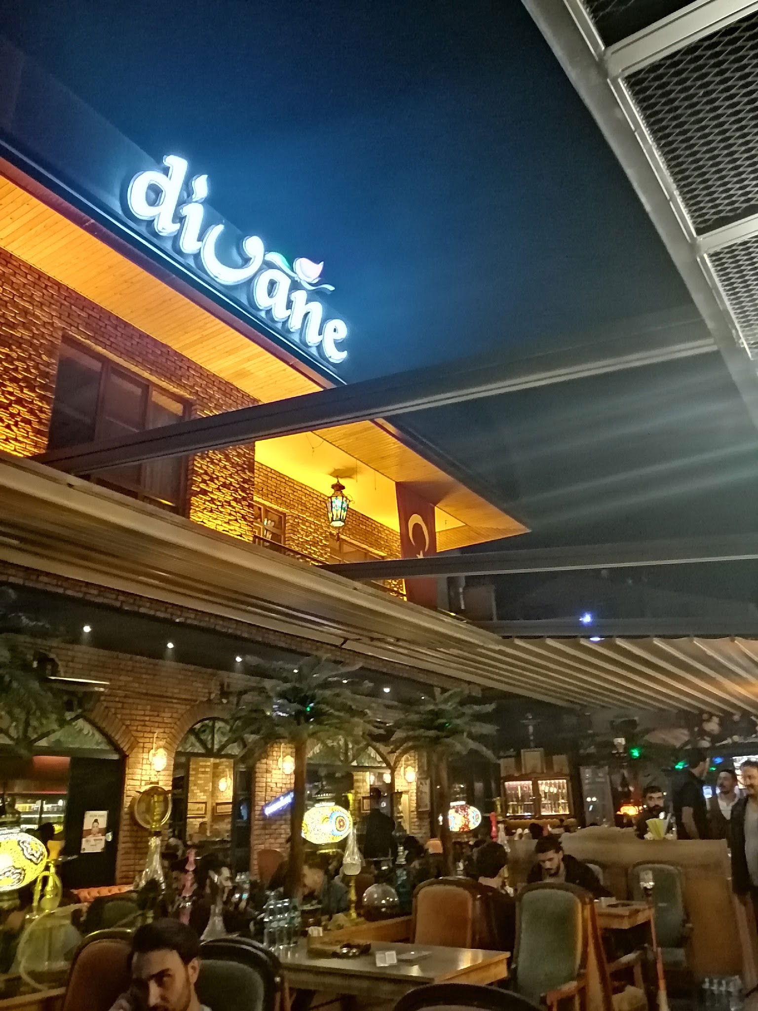 Divane Coffeehouses