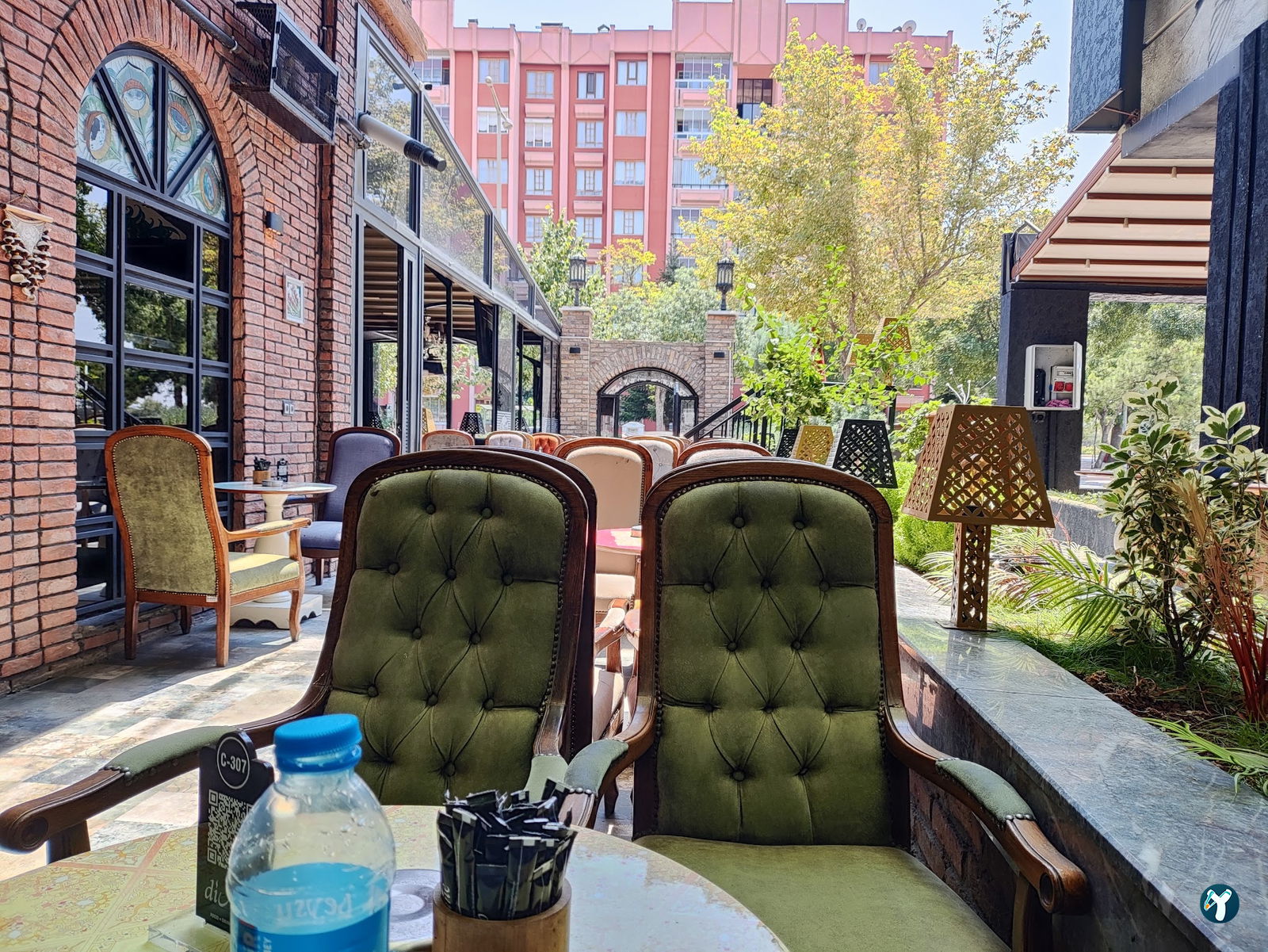 Divane Coffeehouses