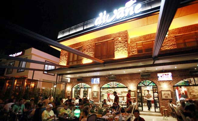 Divane Coffeehouses