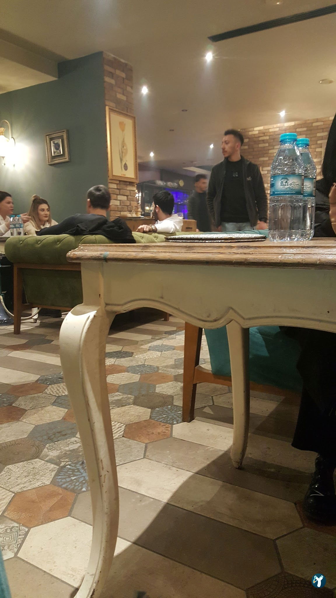 Divane Coffeehouses