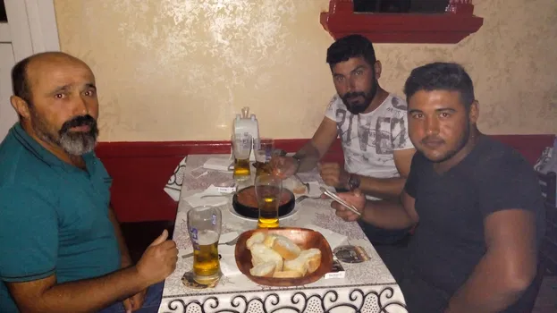 Dostlar Restoran resimleri