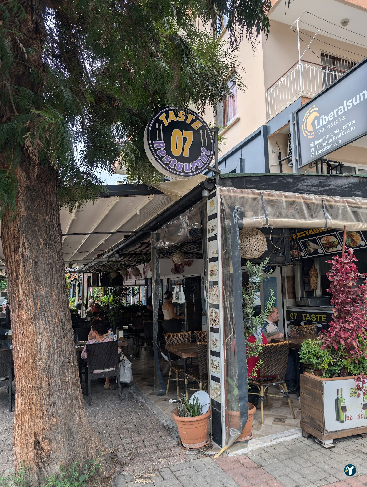 07 Taste Restaurant