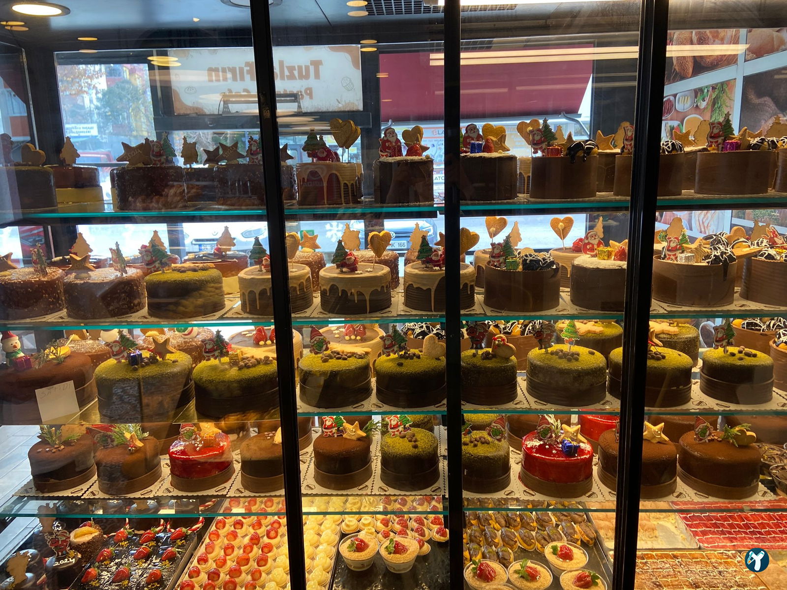 Tuzla Fırın Cafe & Pastane