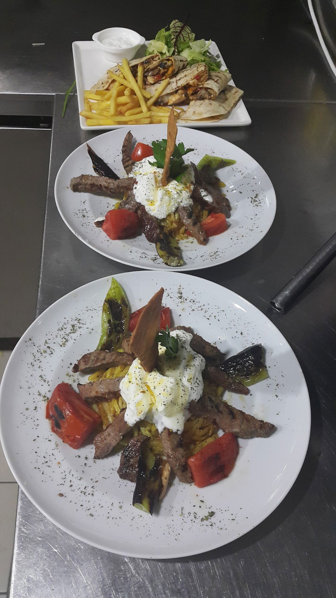 Mono Cafe & Brasserie