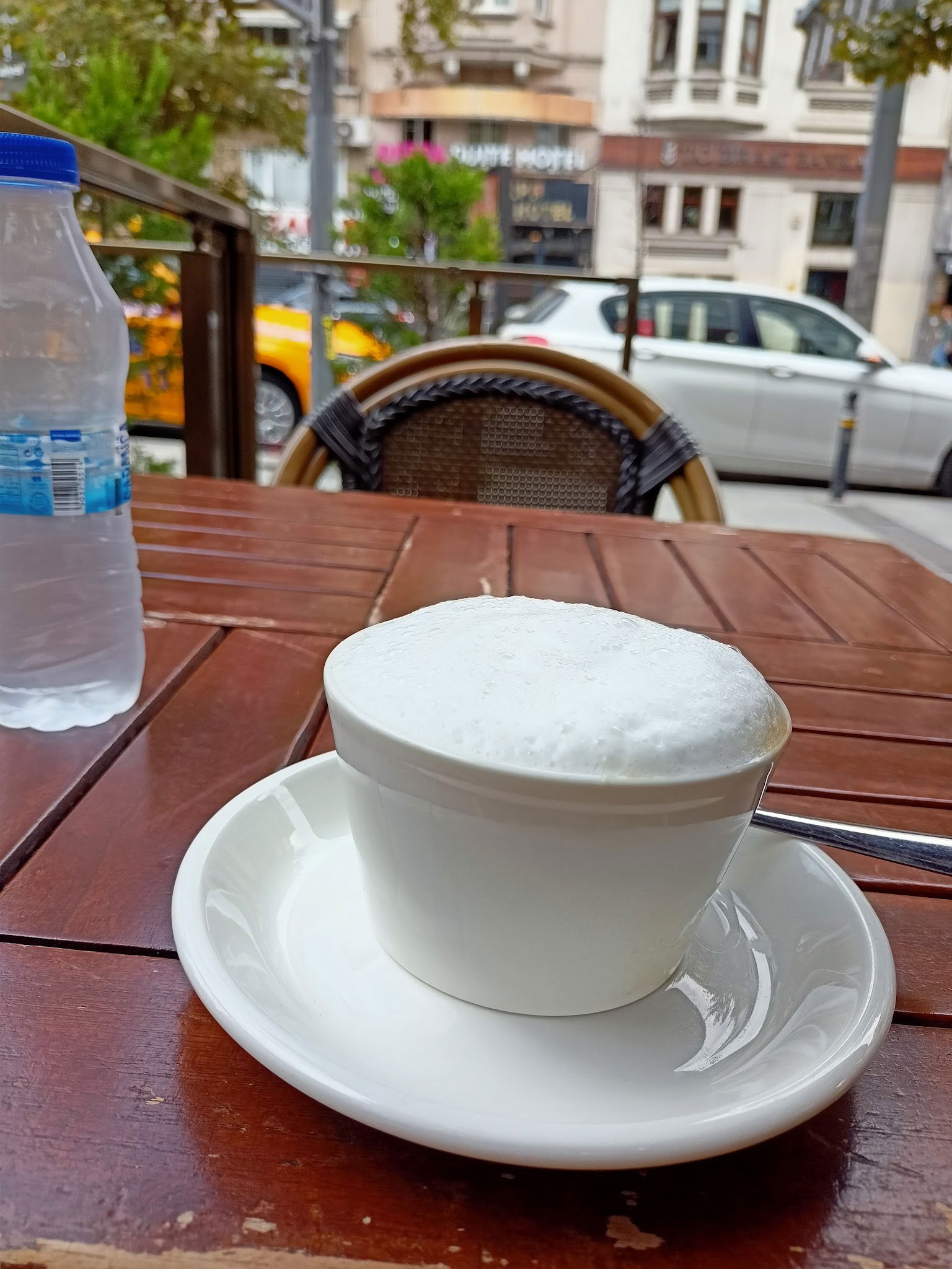 Mono Cafe & Brasserie