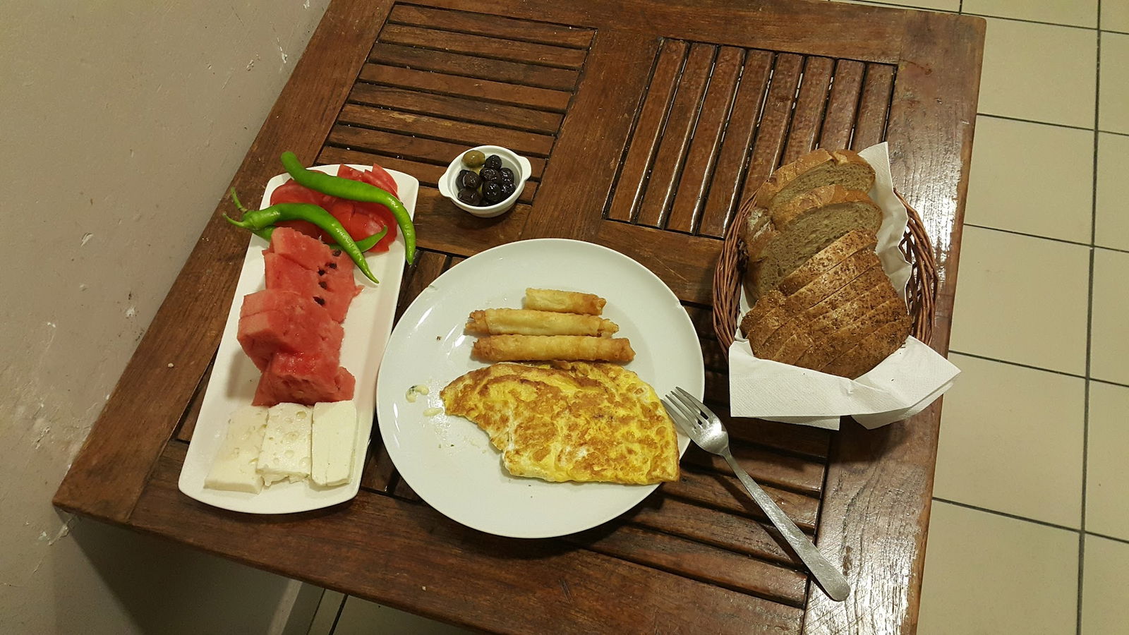 Mono Cafe & Brasserie