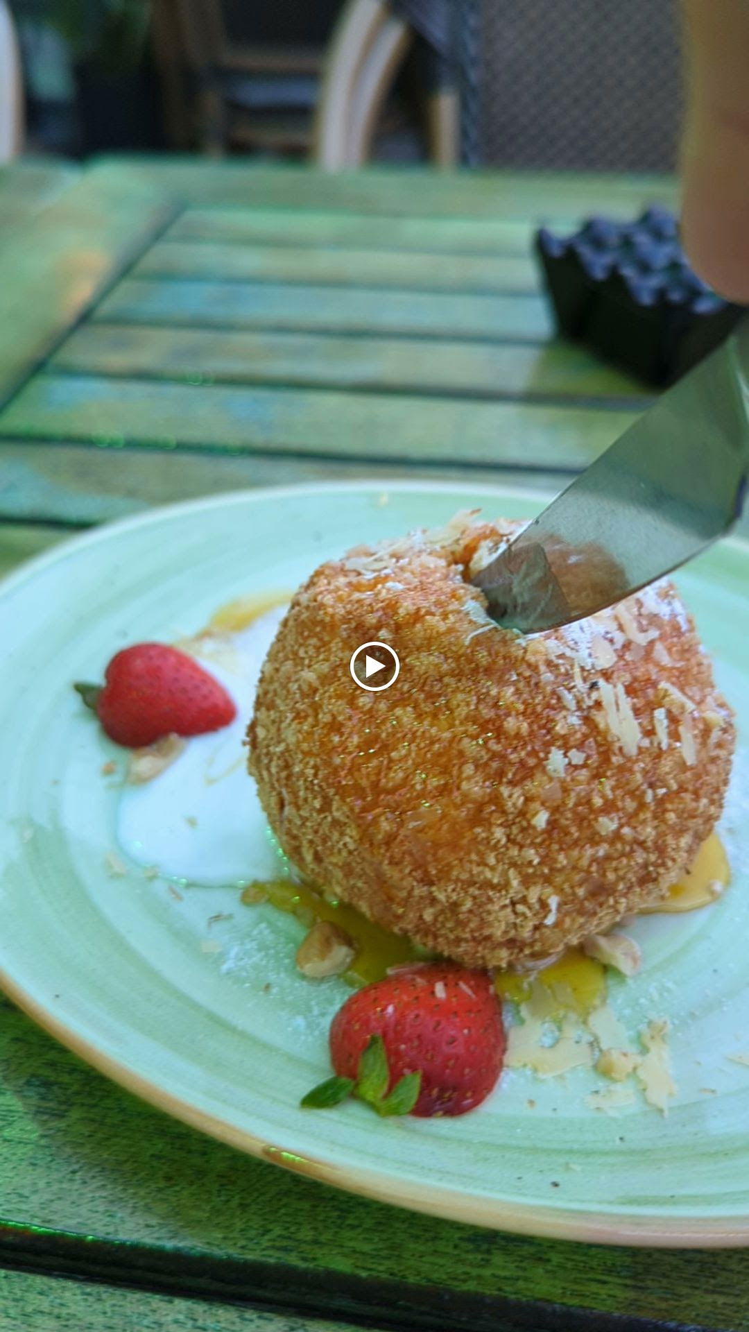 Mono Cafe & Brasserie