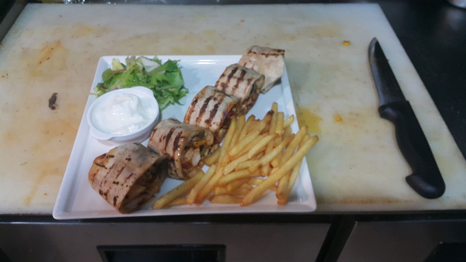 Mono Cafe & Brasserie