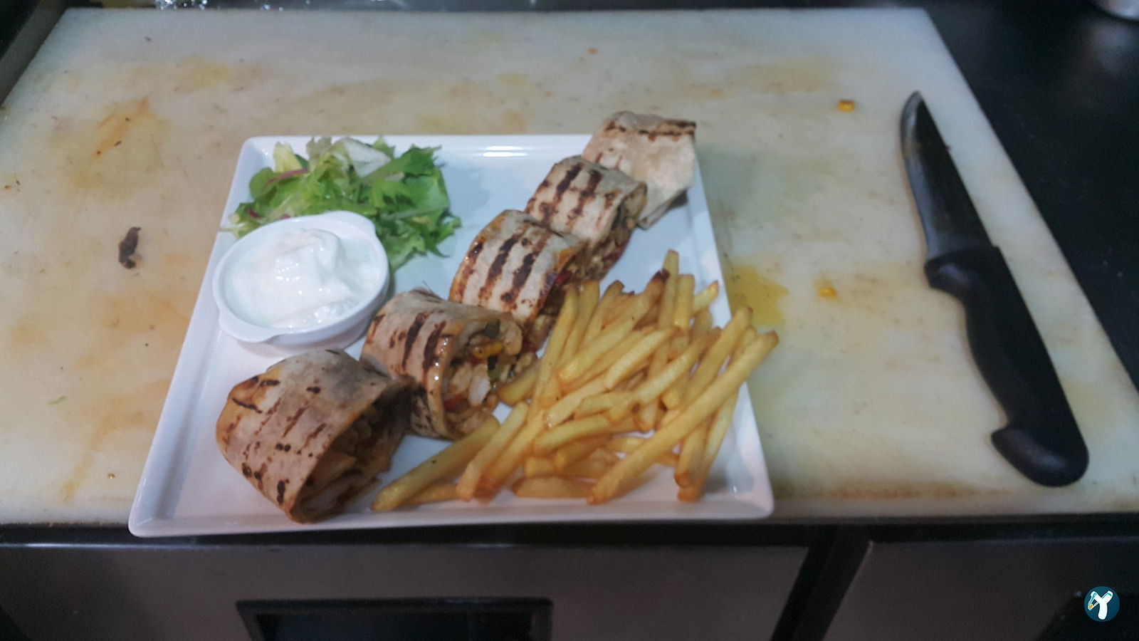 Mono Cafe & Brasserie