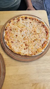 Limos Pizza Şirinevler resimleri