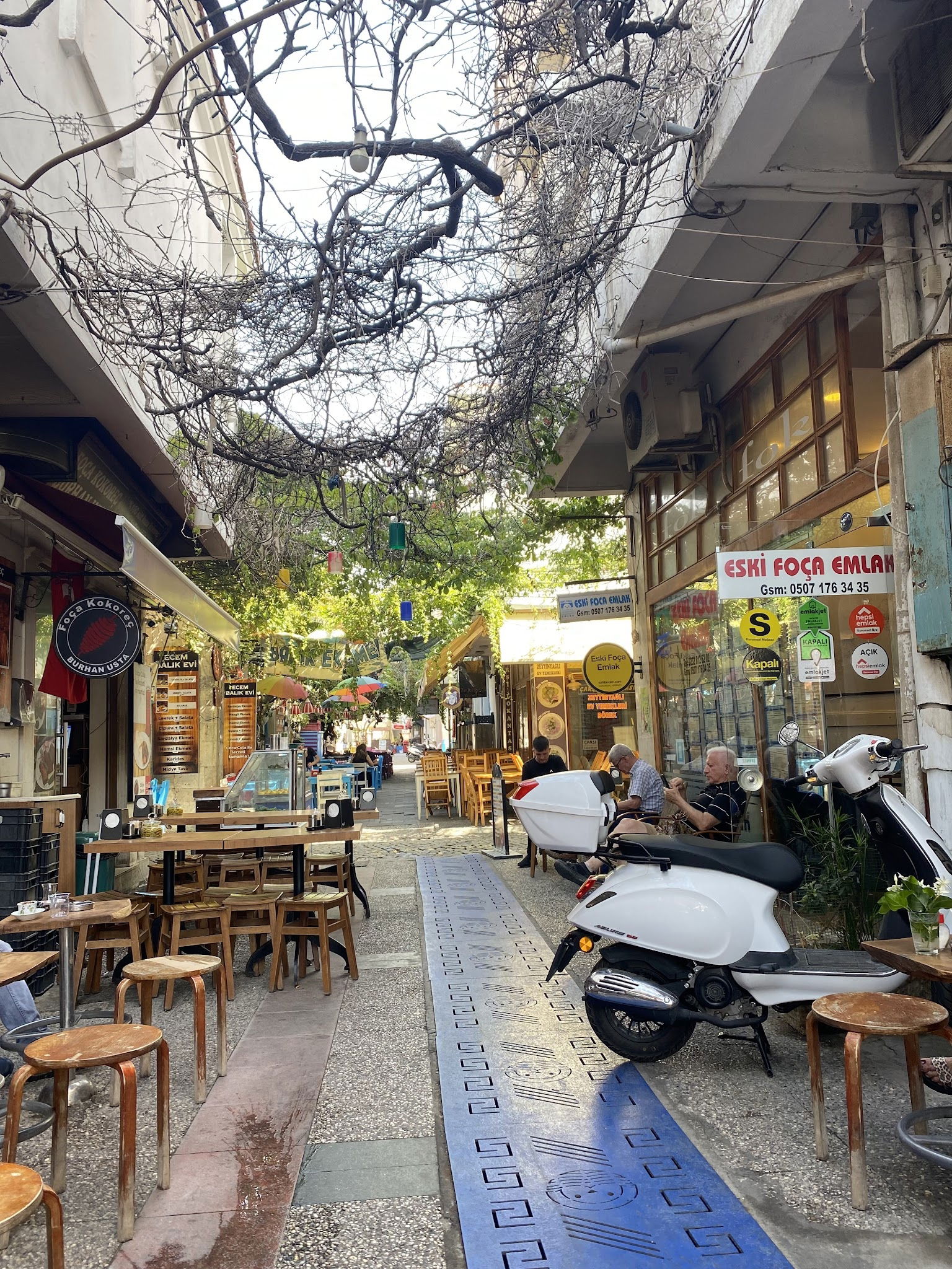 Foça Kokoreç Burhan Usta