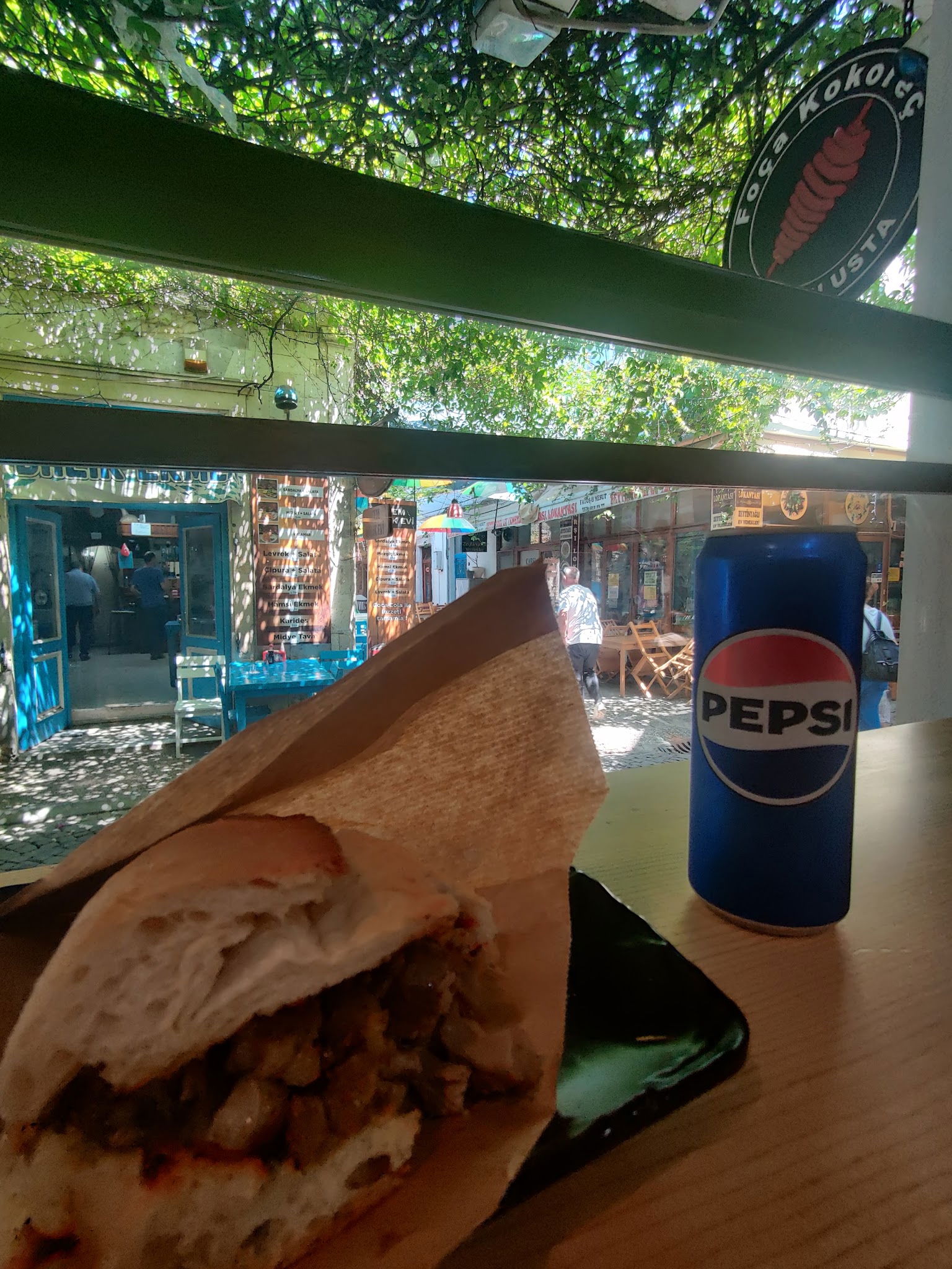 Foça Kokoreç Burhan Usta