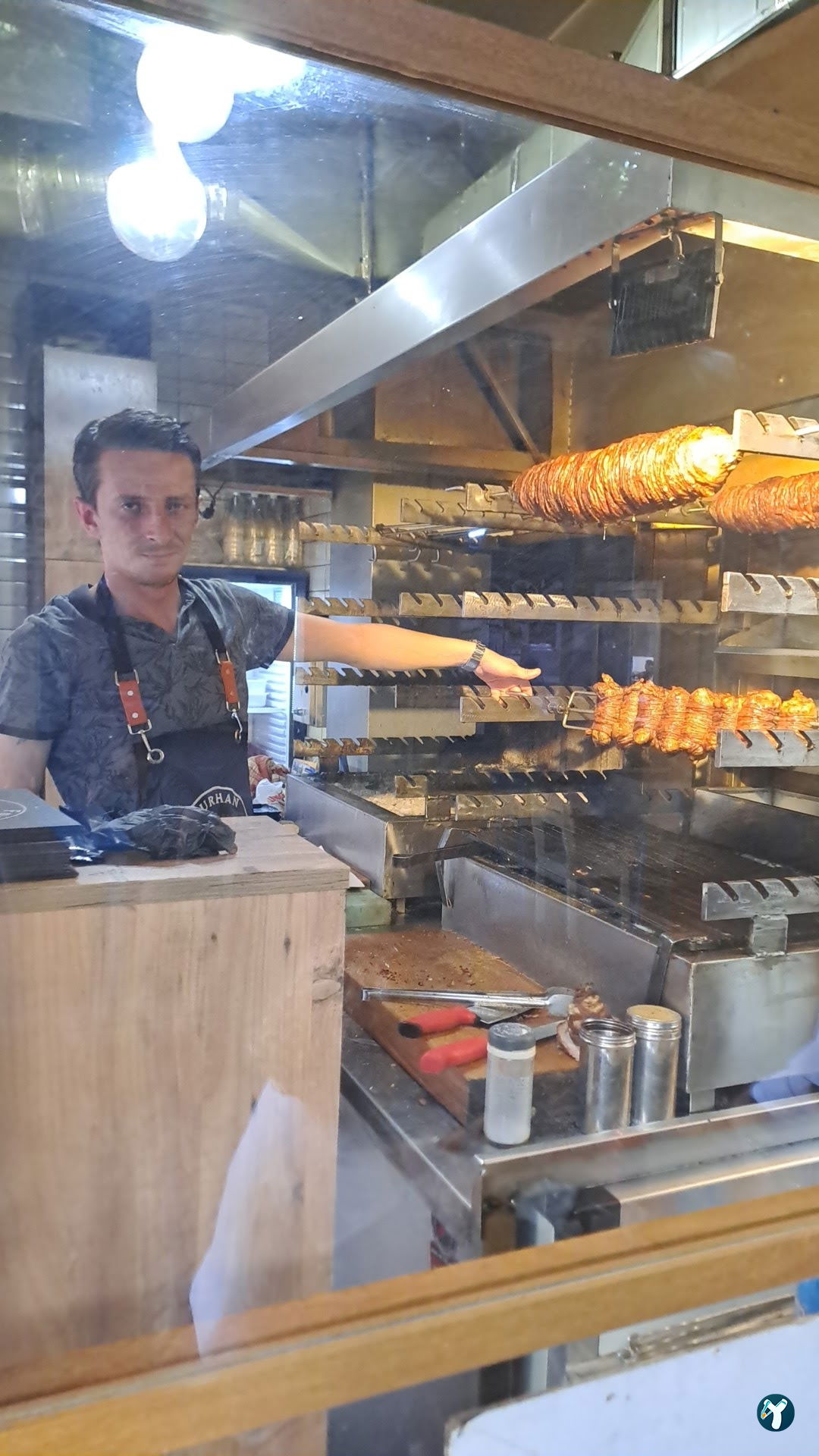 Foça Kokoreç Burhan Usta