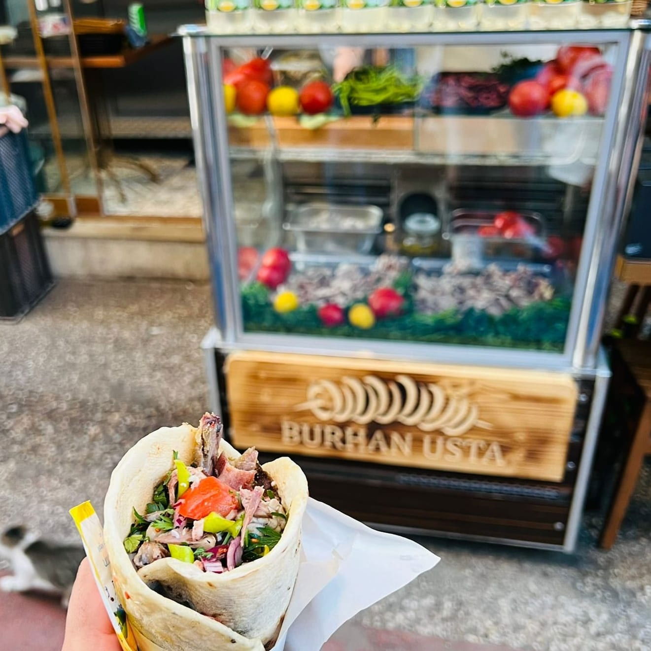 Foça Kokoreç Burhan Usta