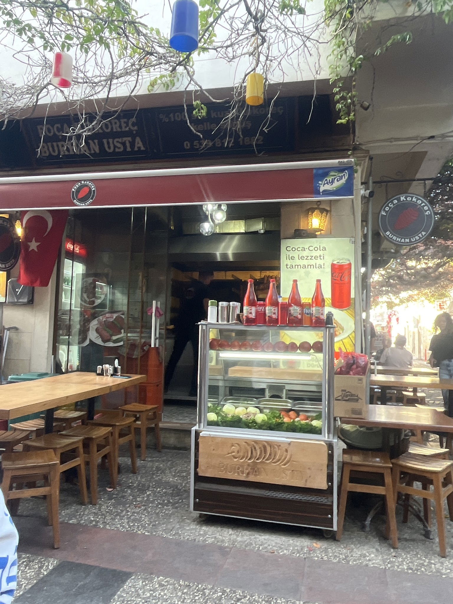 Foça Kokoreç Burhan Usta