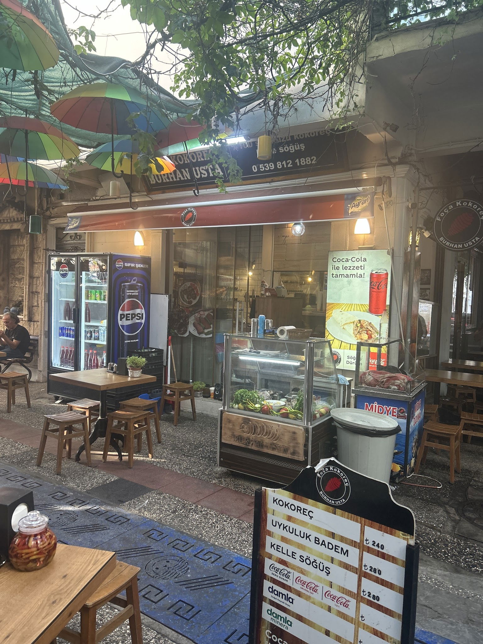 Foça Kokoreç Burhan Usta