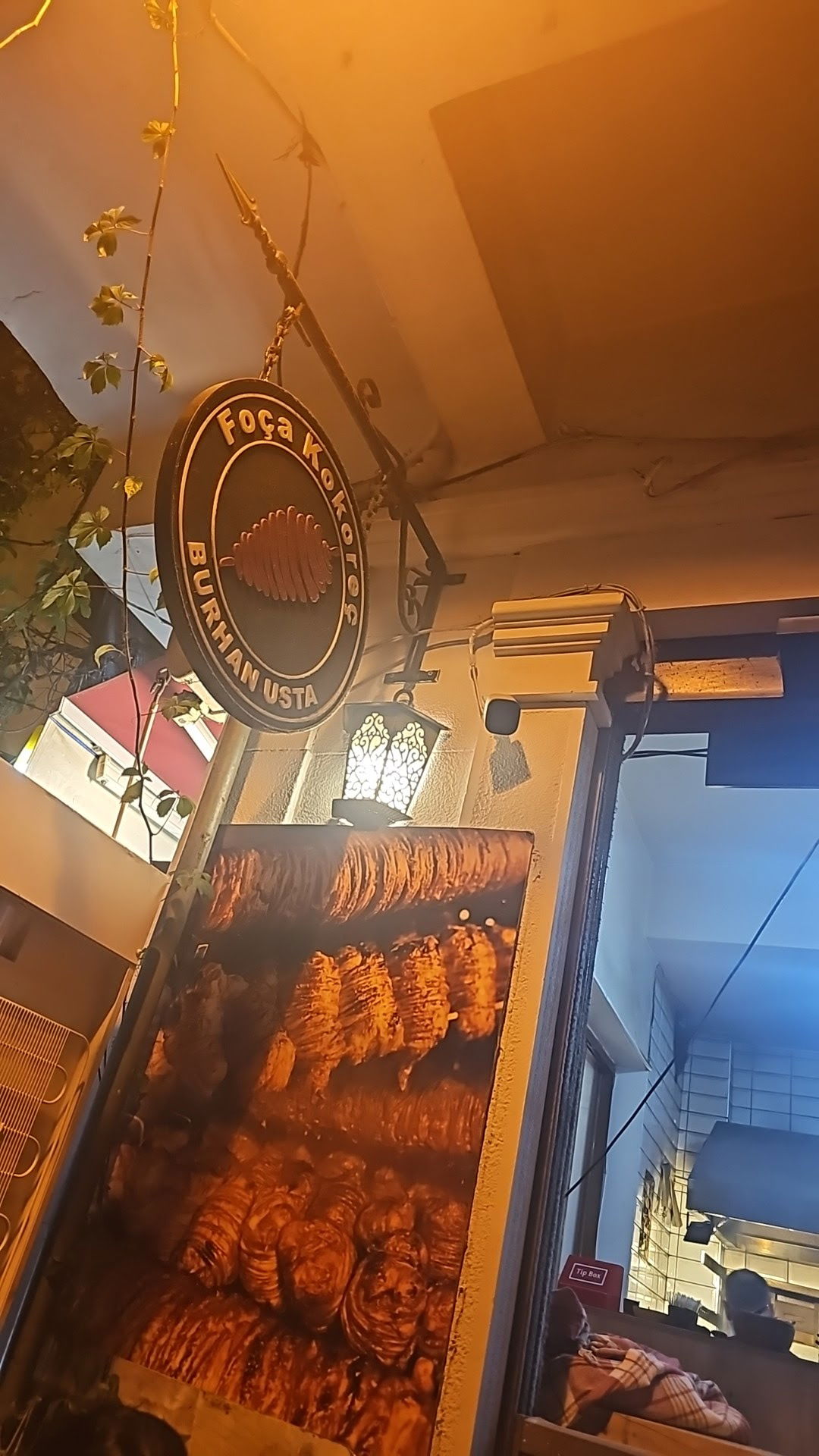 Foça Kokoreç Burhan Usta