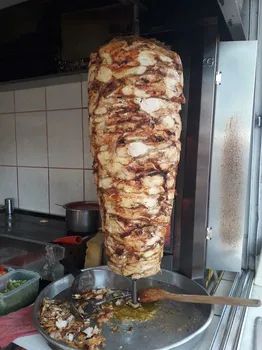 Gulistan Doner resimleri