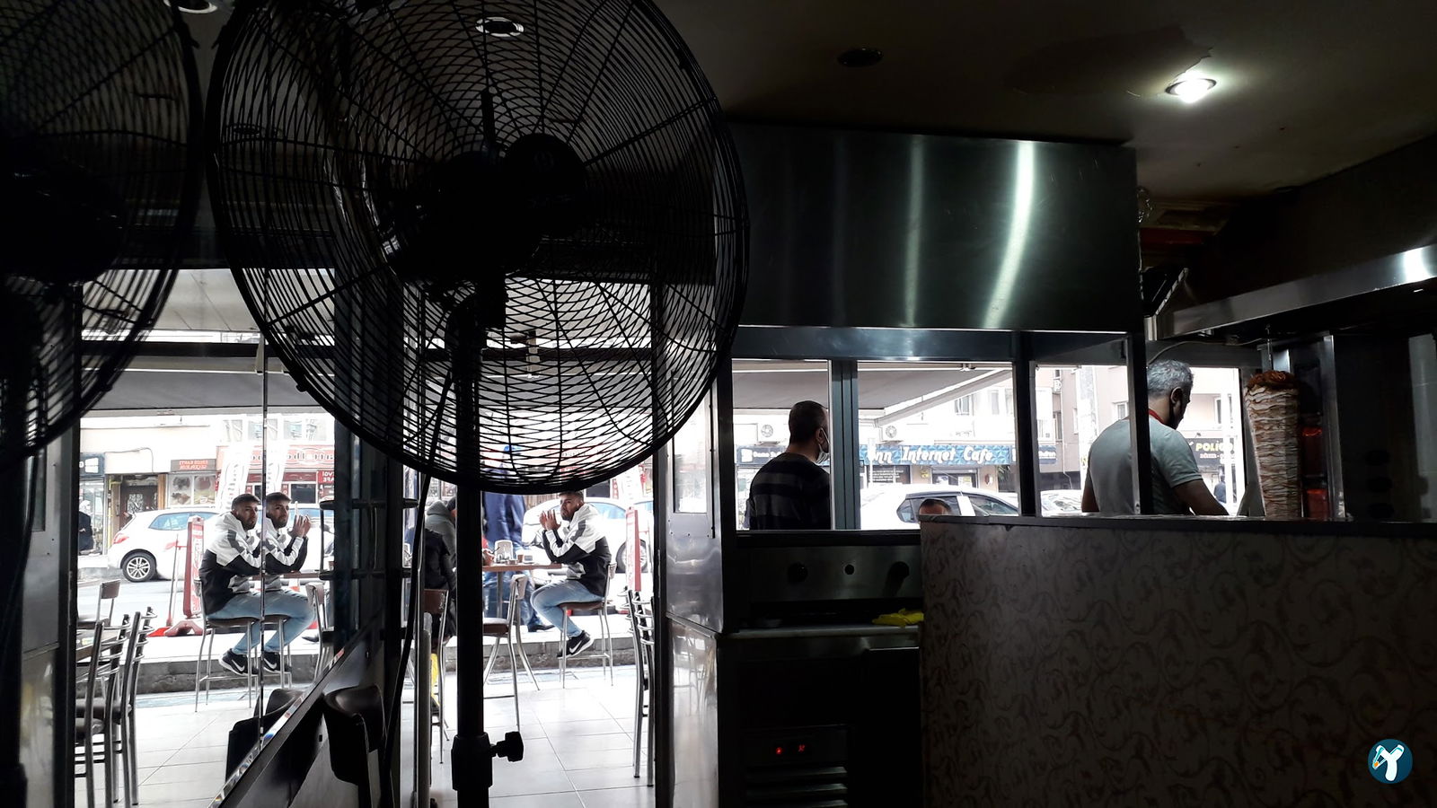 Metro Döner & Sandviç