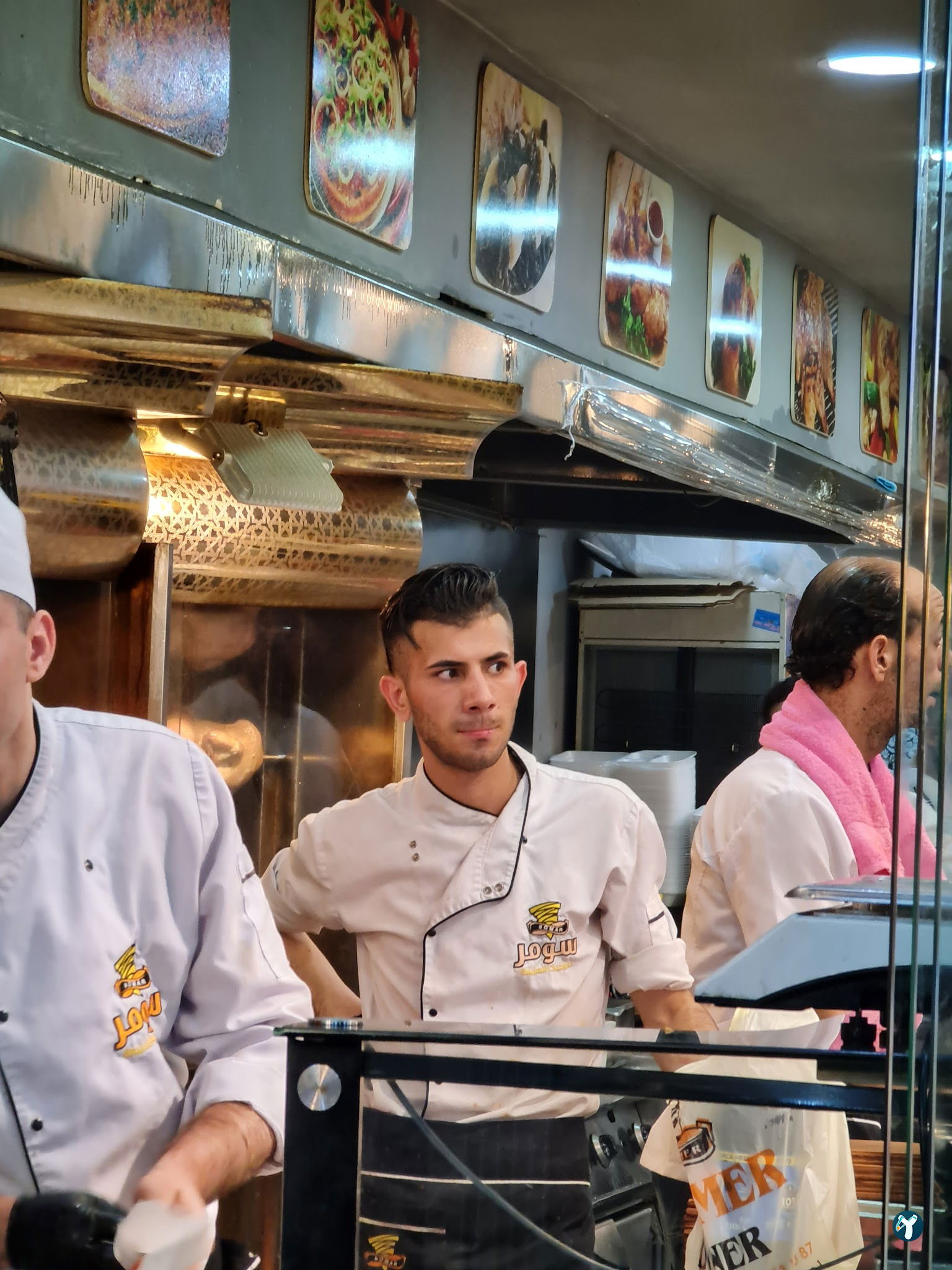 مطعم سومر