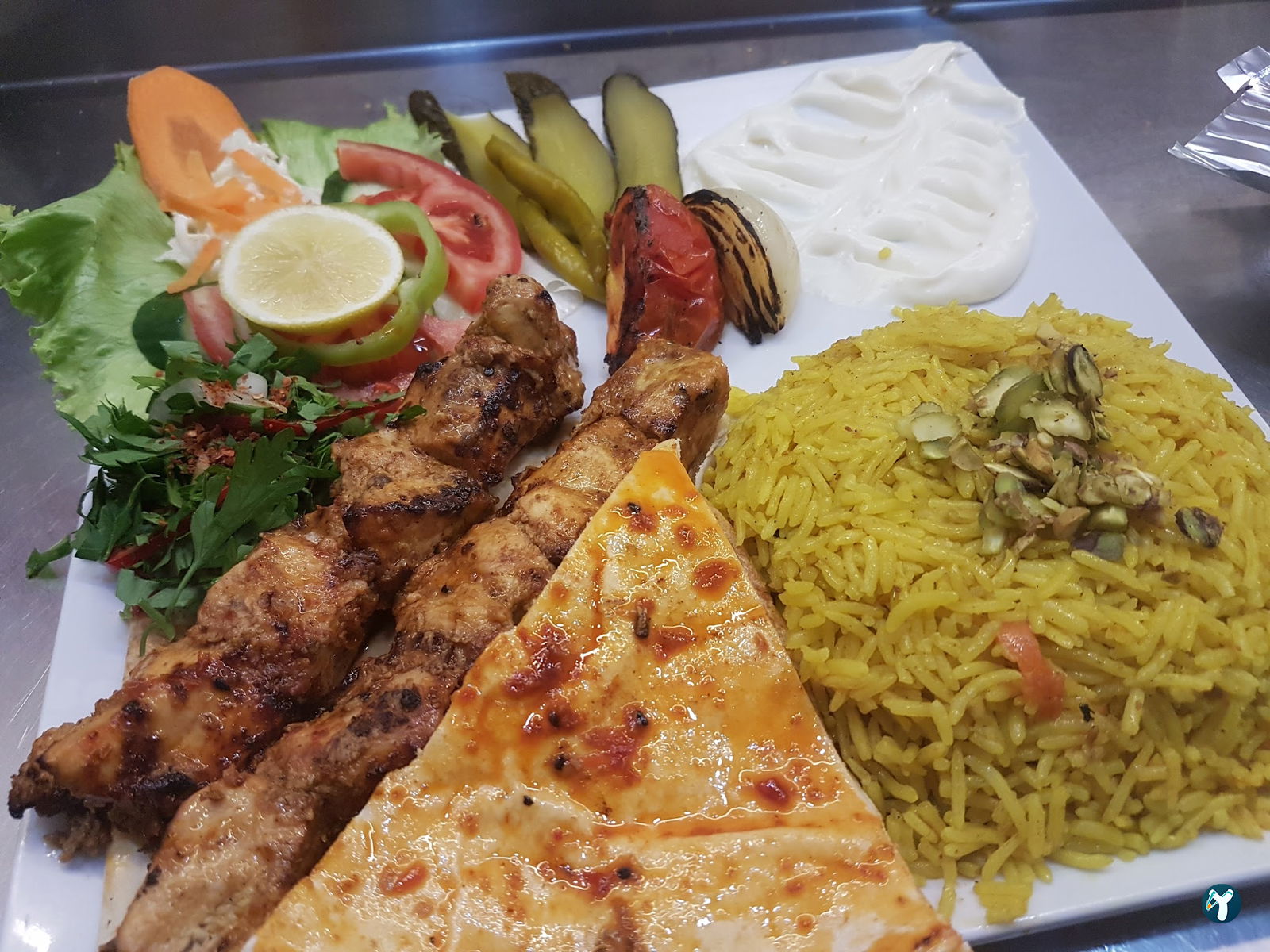 مطعم سومر