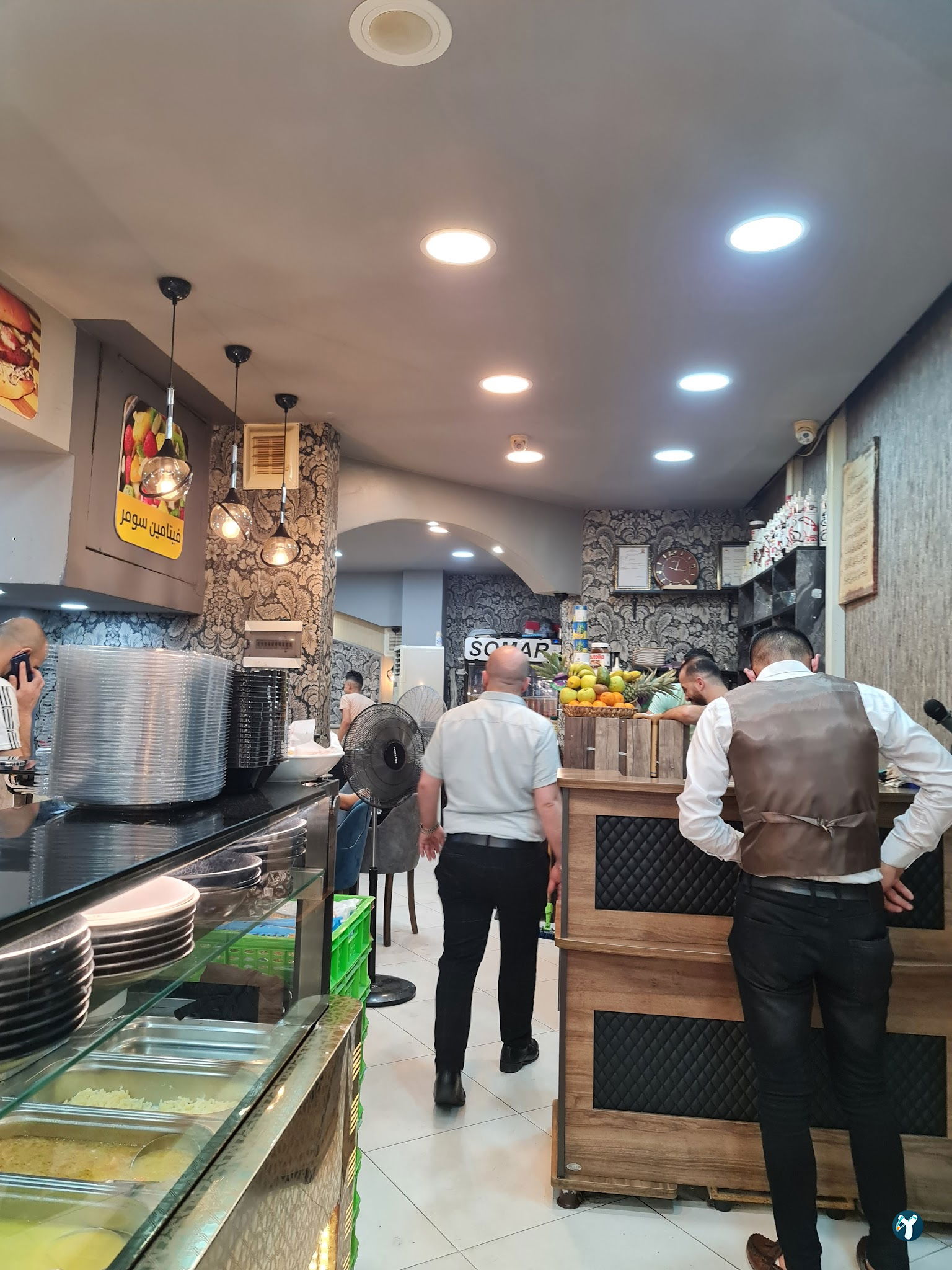 مطعم سومر
