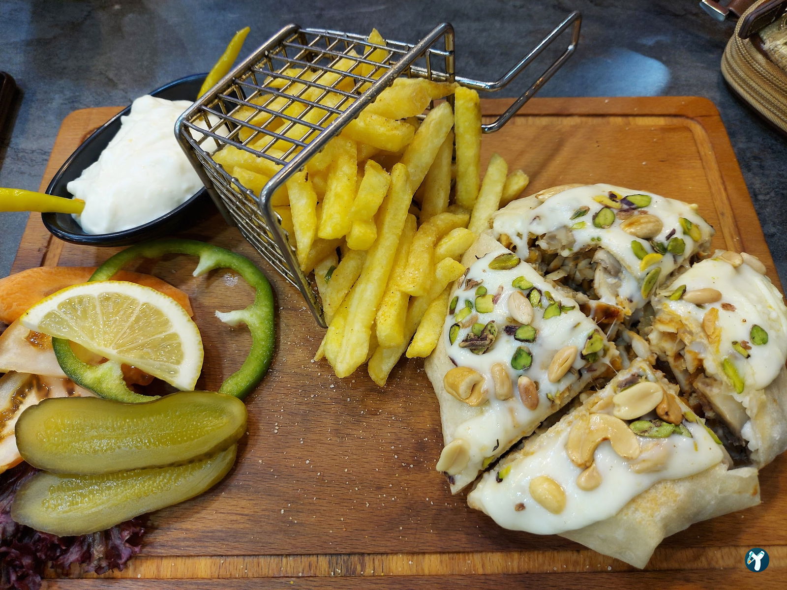 مطعم سومر