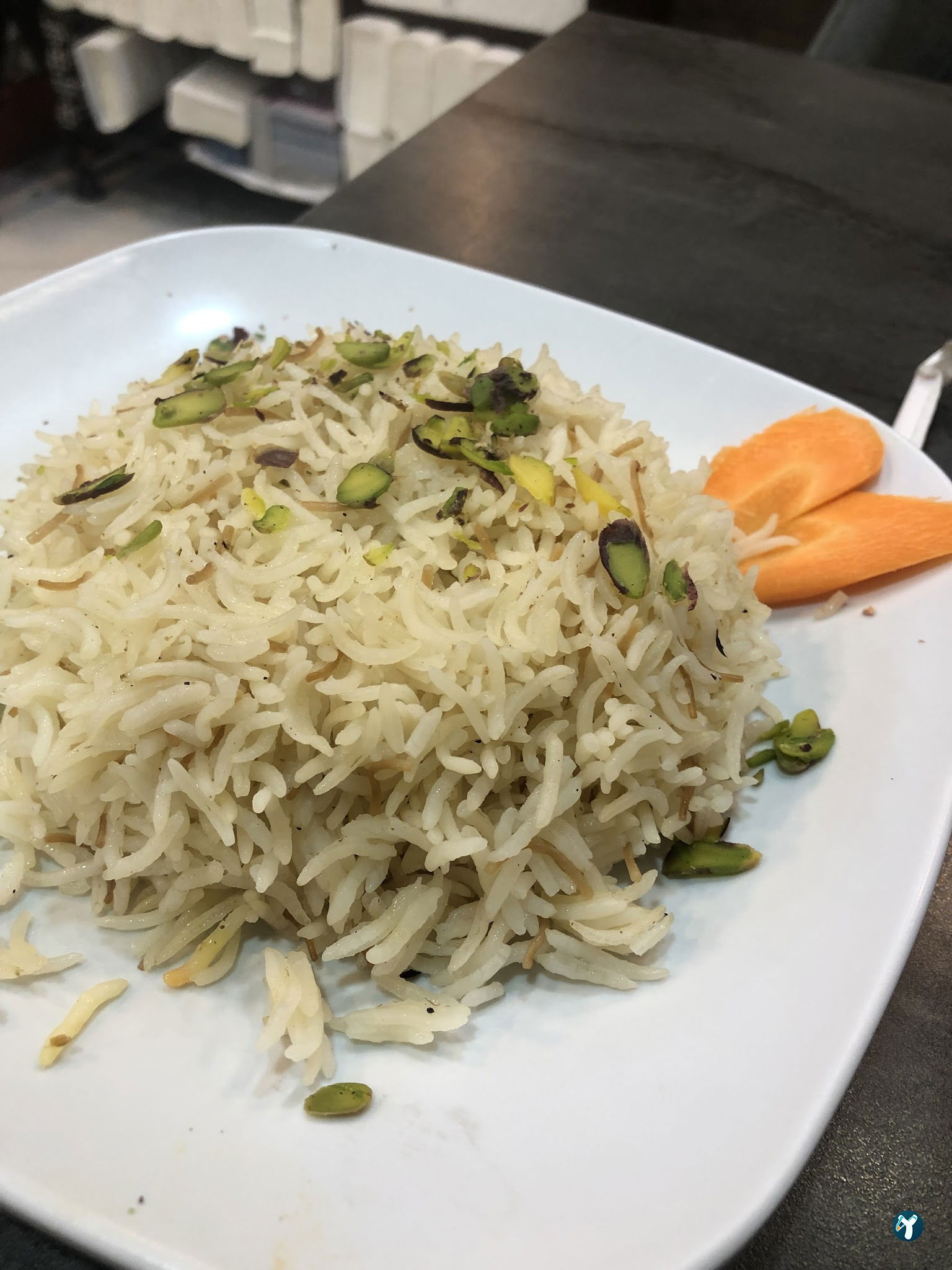 مطعم سومر