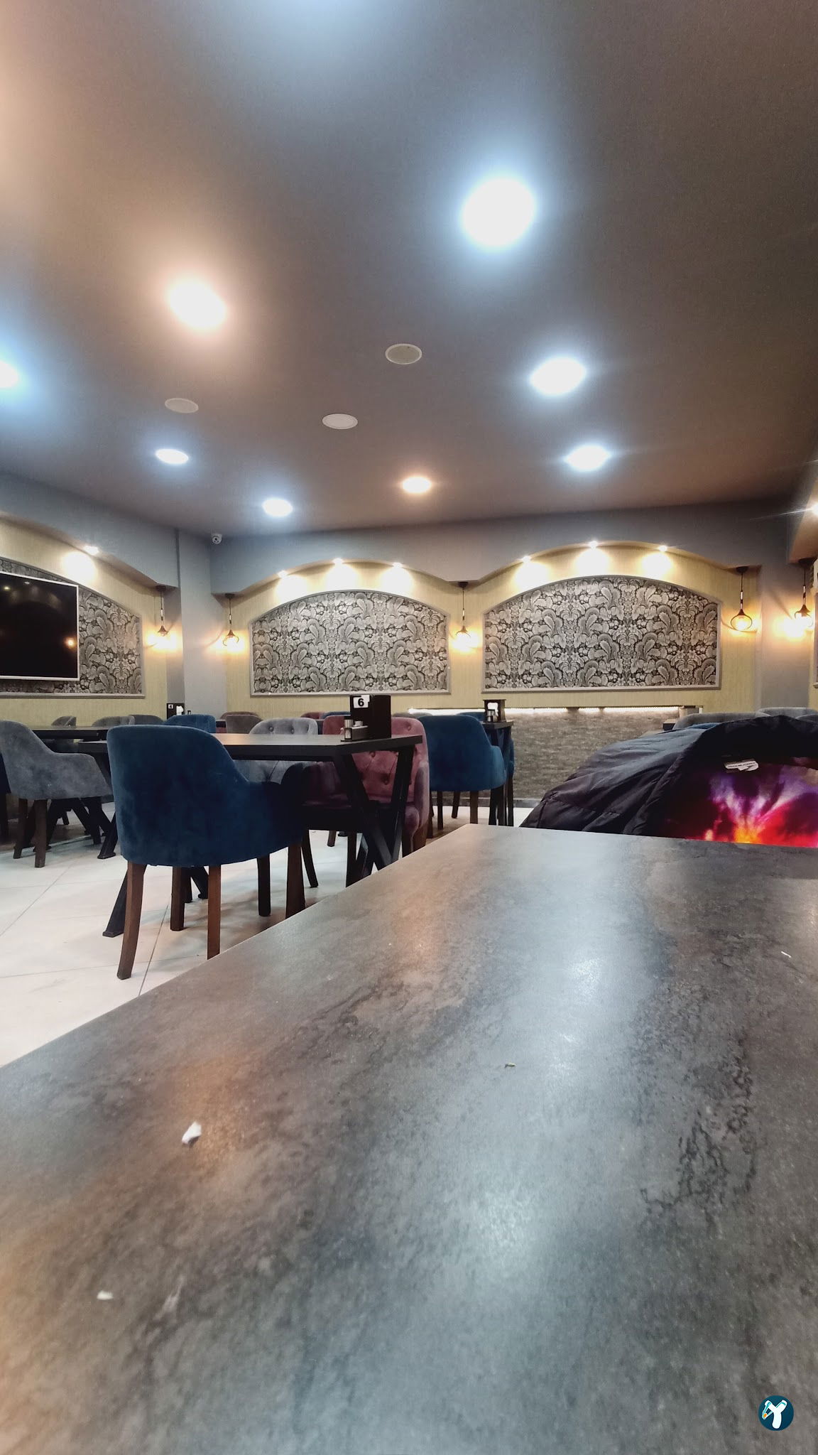 مطعم سومر