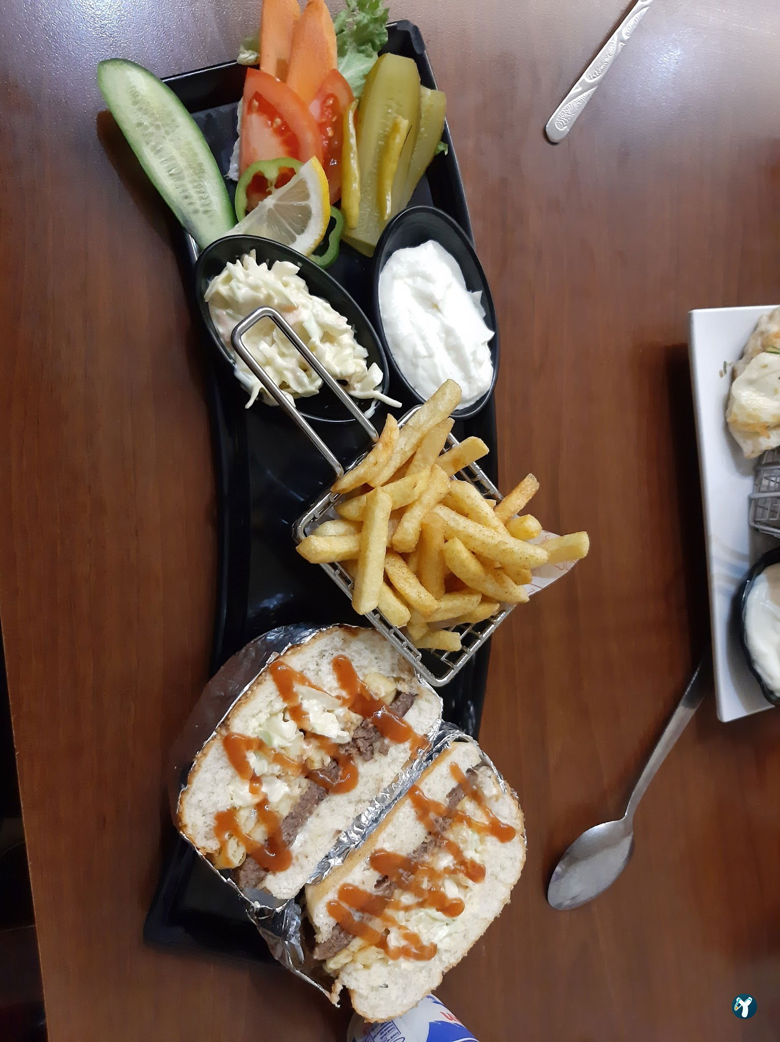 مطعم سومر