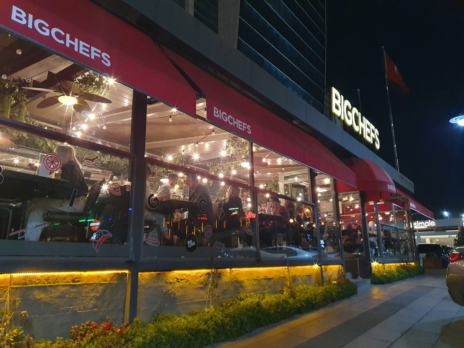 Big Chefs - Via Flat Armada Şubesi