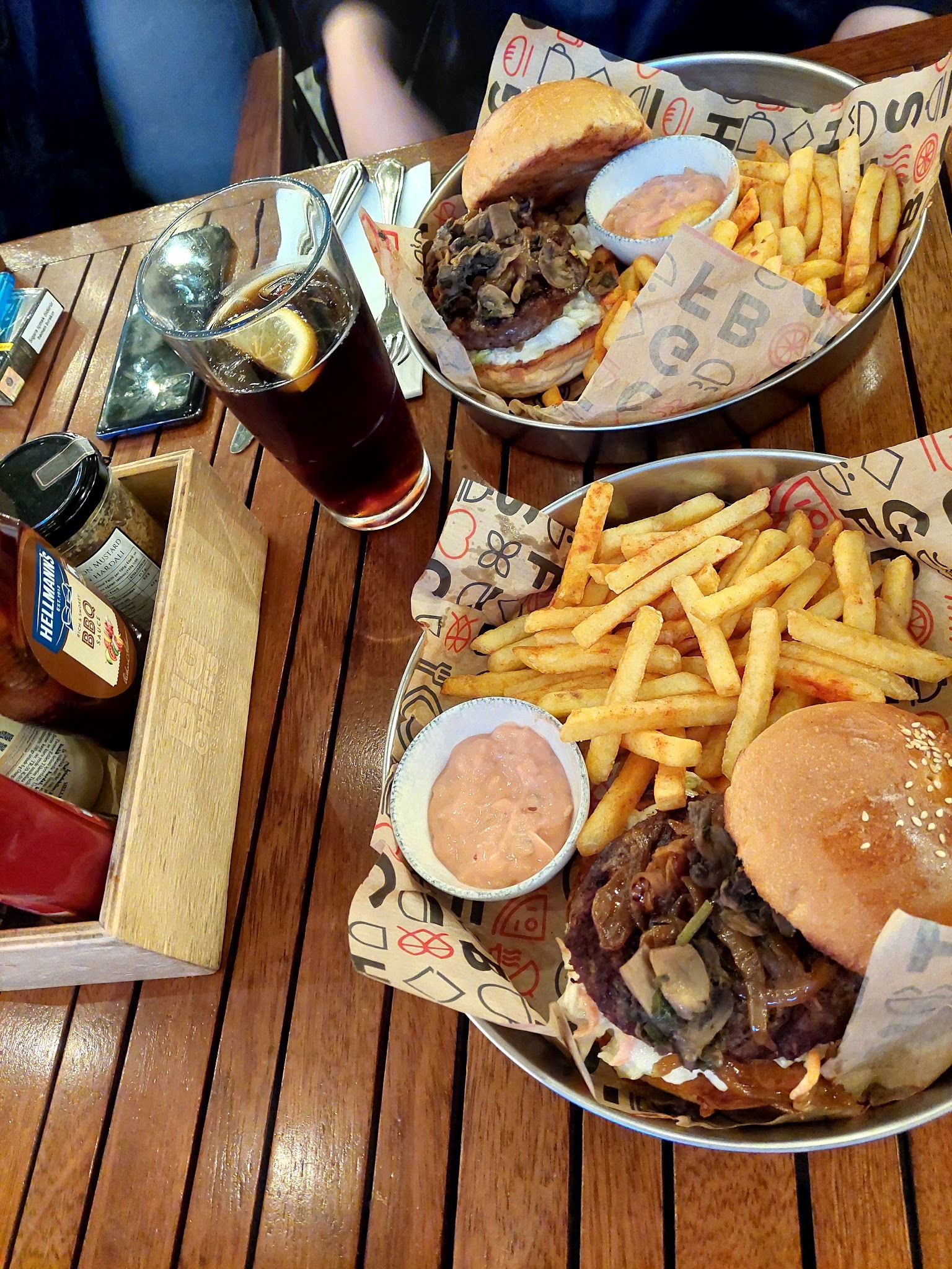 Big Chefs - Via Flat Armada Şubesi