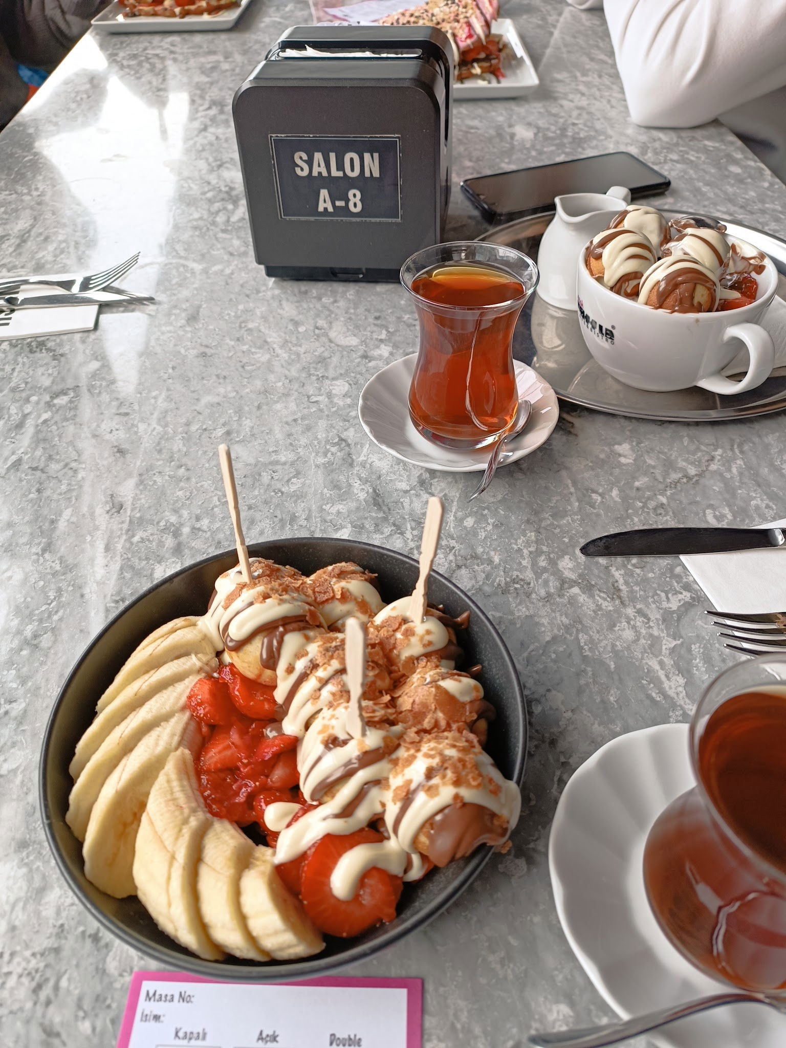 Nesh | Waffle · Burger · Coffee