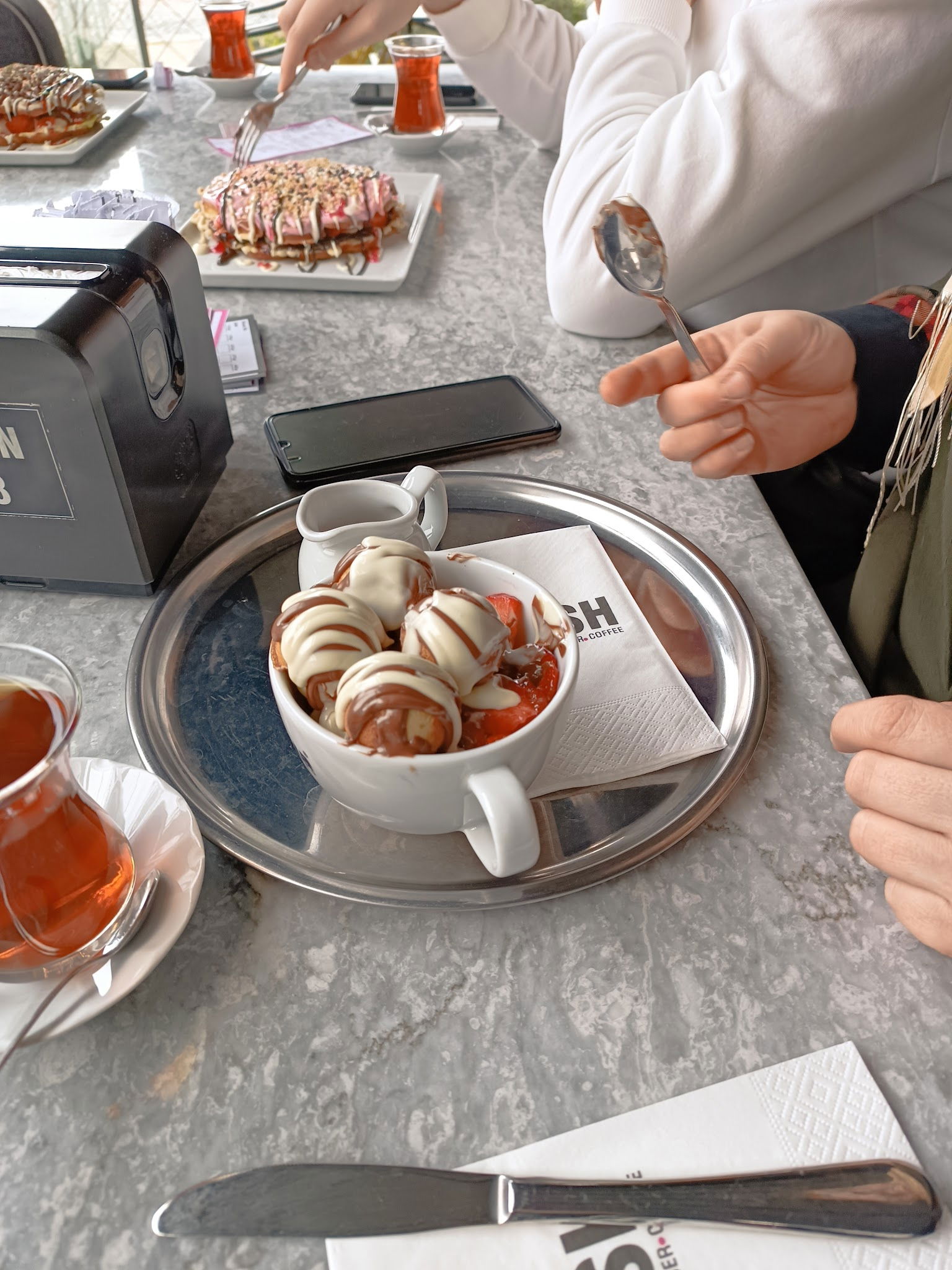 Nesh | Waffle · Burger · Coffee