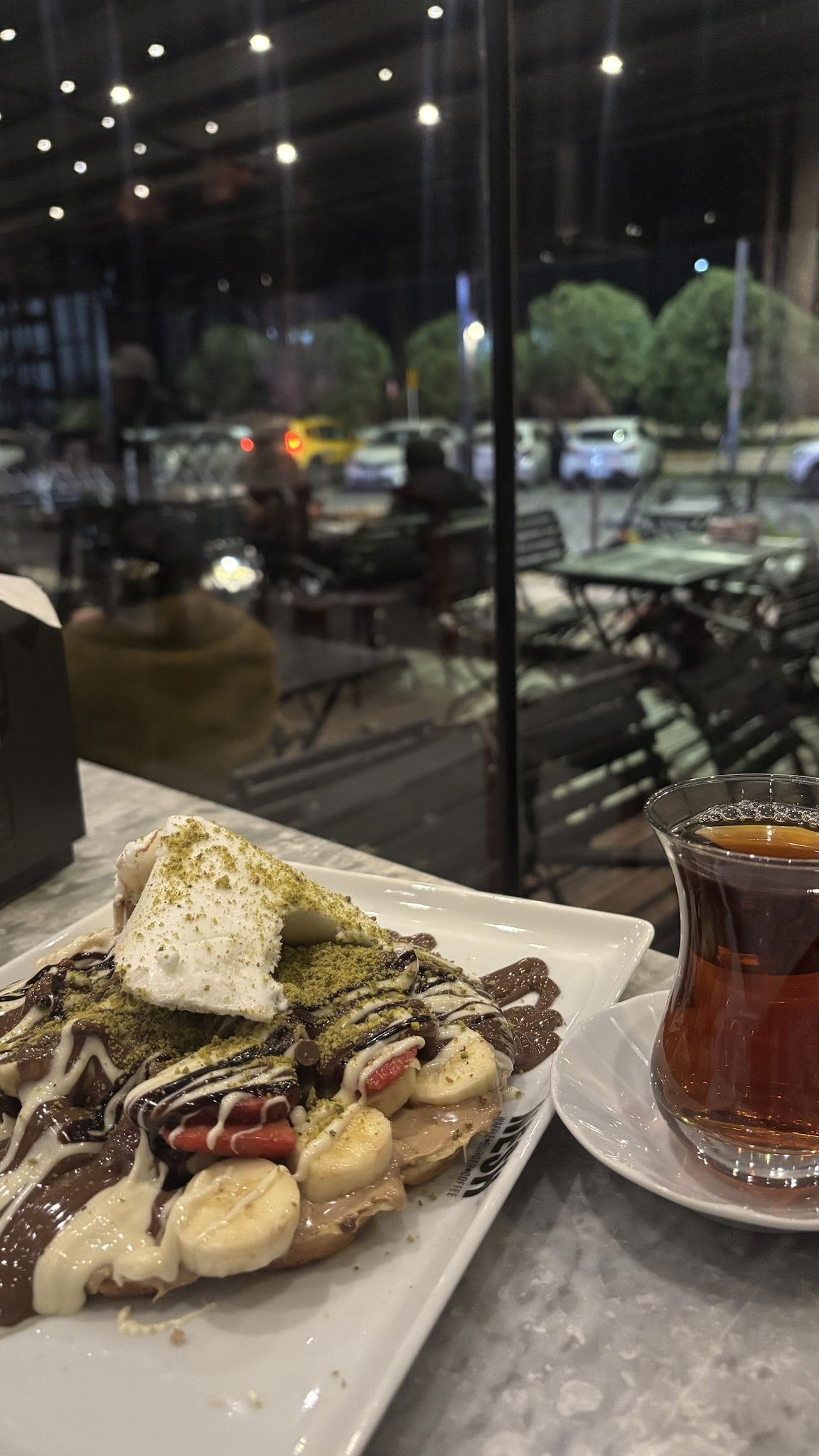 Nesh | Waffle · Burger · Coffee