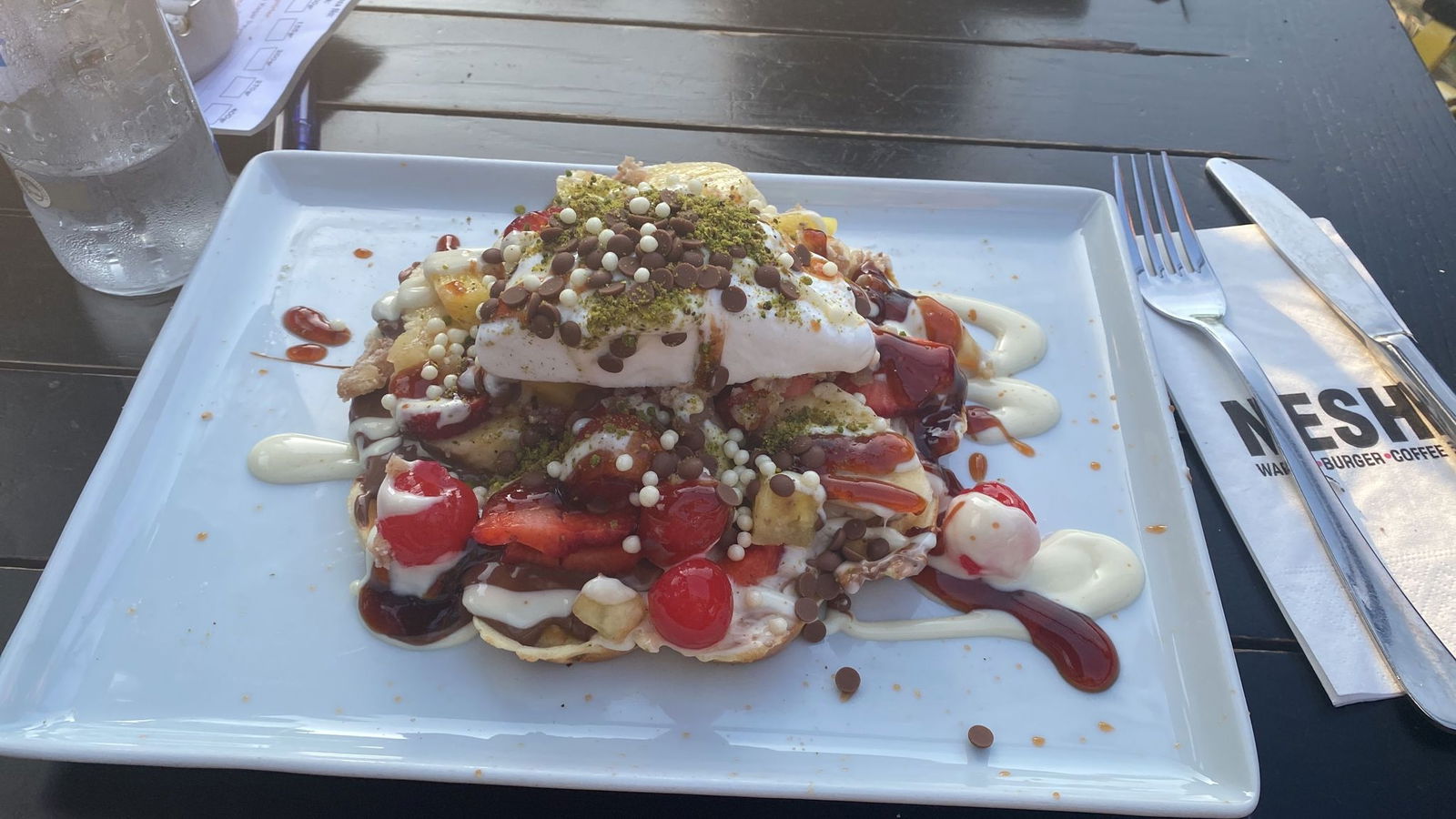 Nesh | Waffle · Burger · Coffee