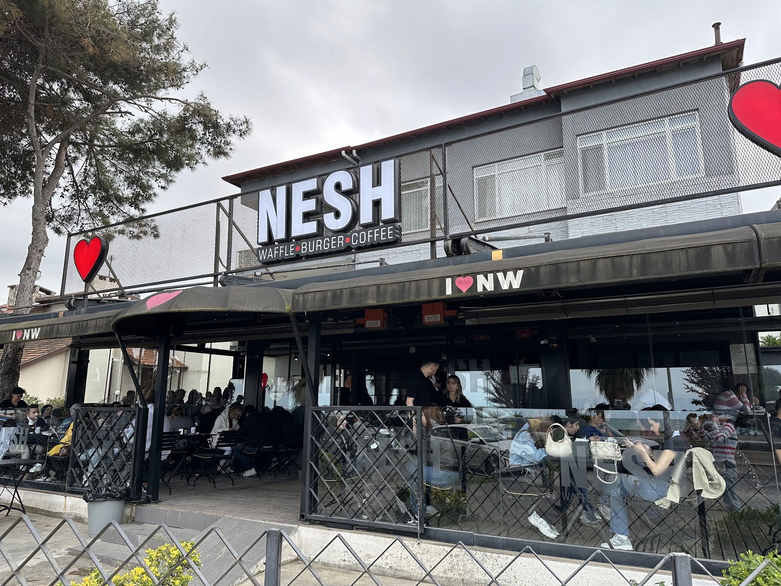 Nesh | Waffle · Burger · Coffee