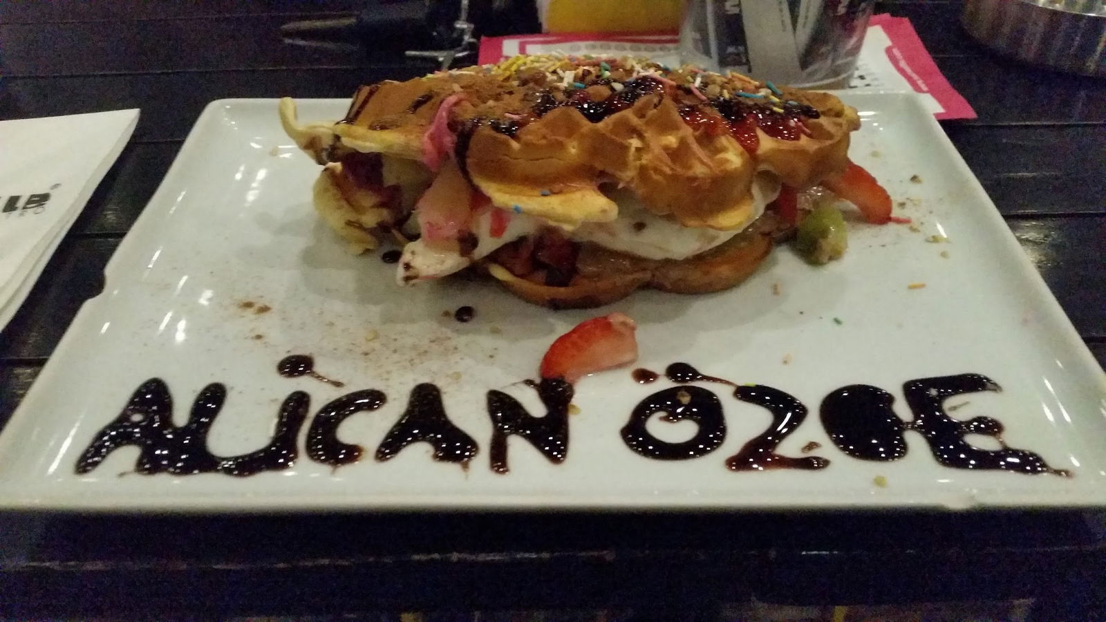 Nesh | Waffle · Burger · Coffee