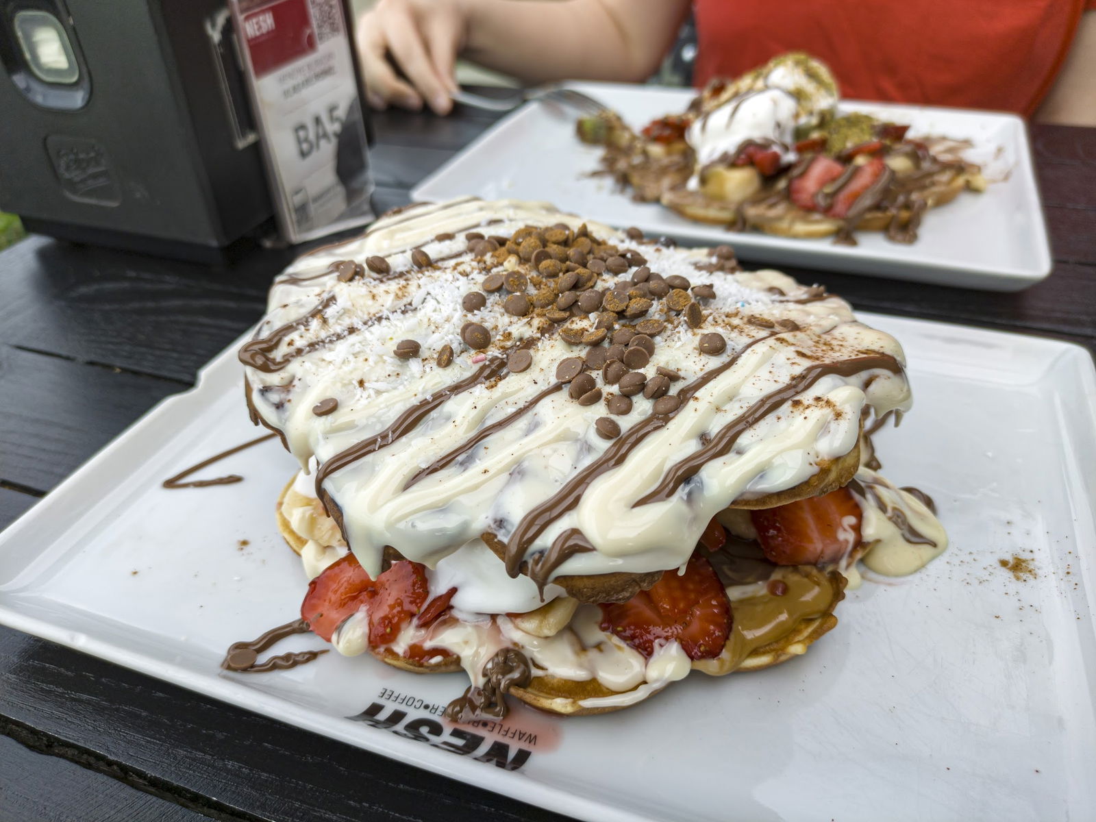 Nesh | Waffle · Burger · Coffee