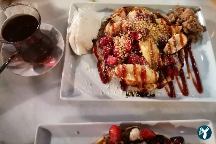 Nesh | Waffle · Burger · Coffee