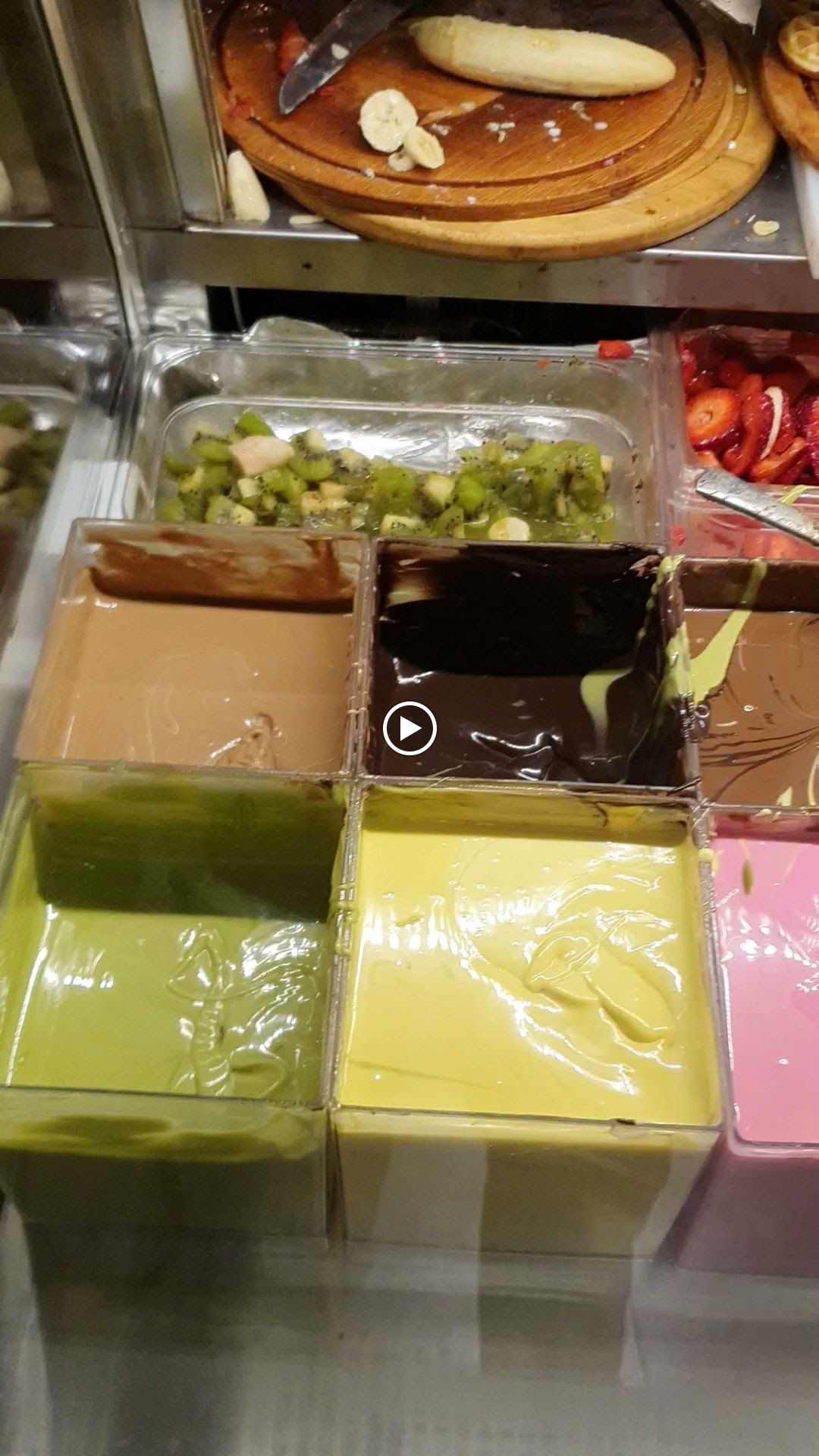 Nesh | Waffle · Burger · Coffee