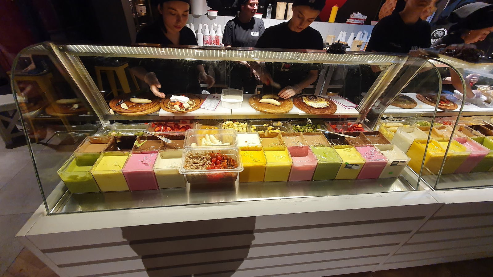 Nesh | Waffle · Burger · Coffee