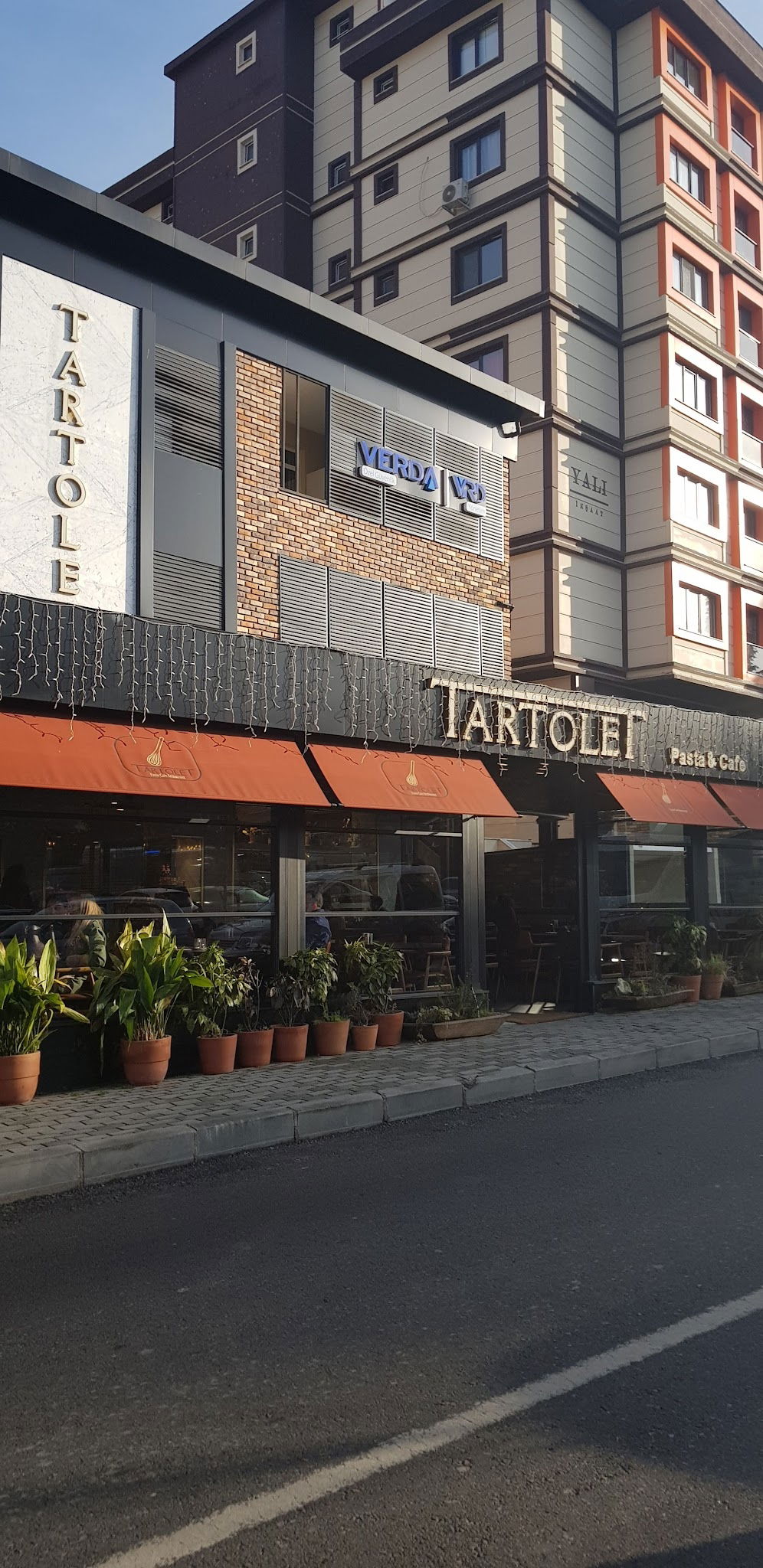 Tartolet Pasta Cafe