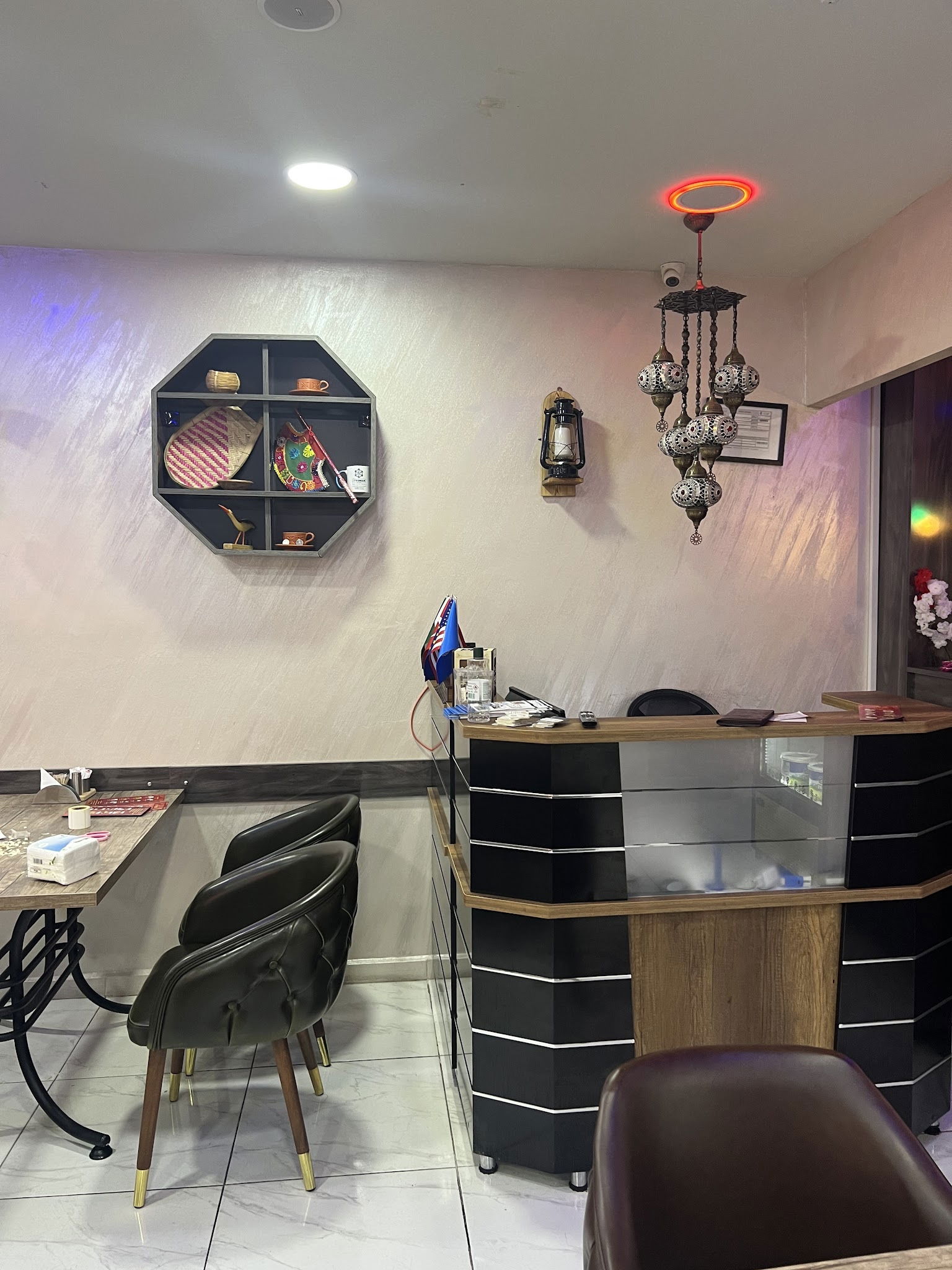 Dhaka Lounge Cafe, Restaurant & Cultural Center