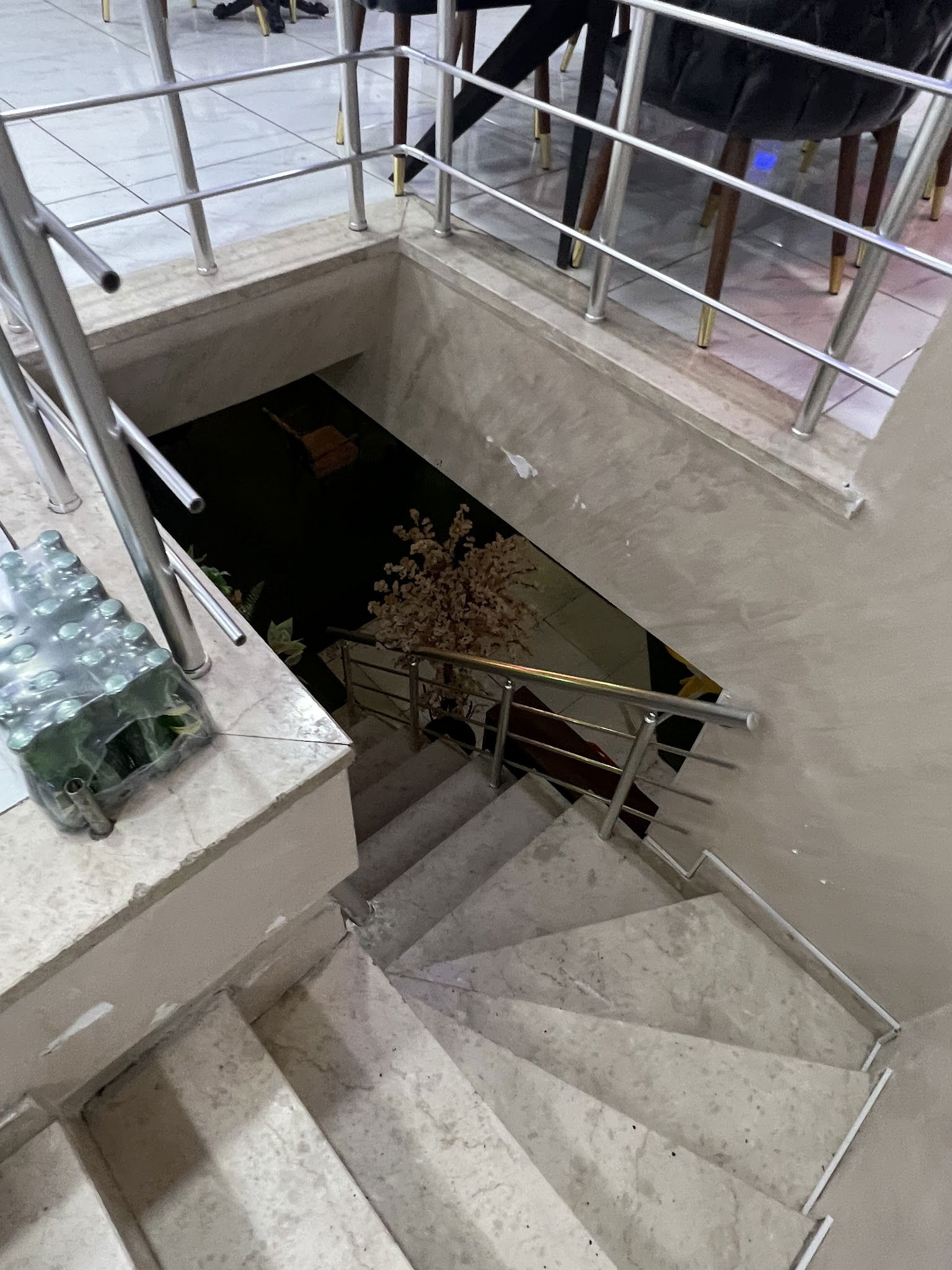 Dhaka Lounge Cafe, Restaurant & Cultural Center